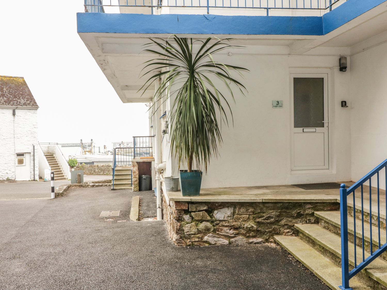 3 Dolphin Court - Devon - 1004903 - photo 1