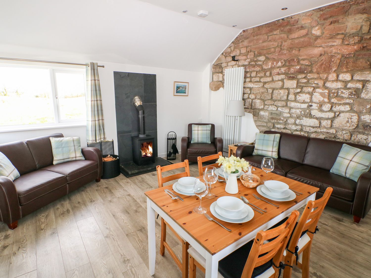 Dairy Cottage | Whitland | Upper Carvan | Self Catering Holiday Cottage