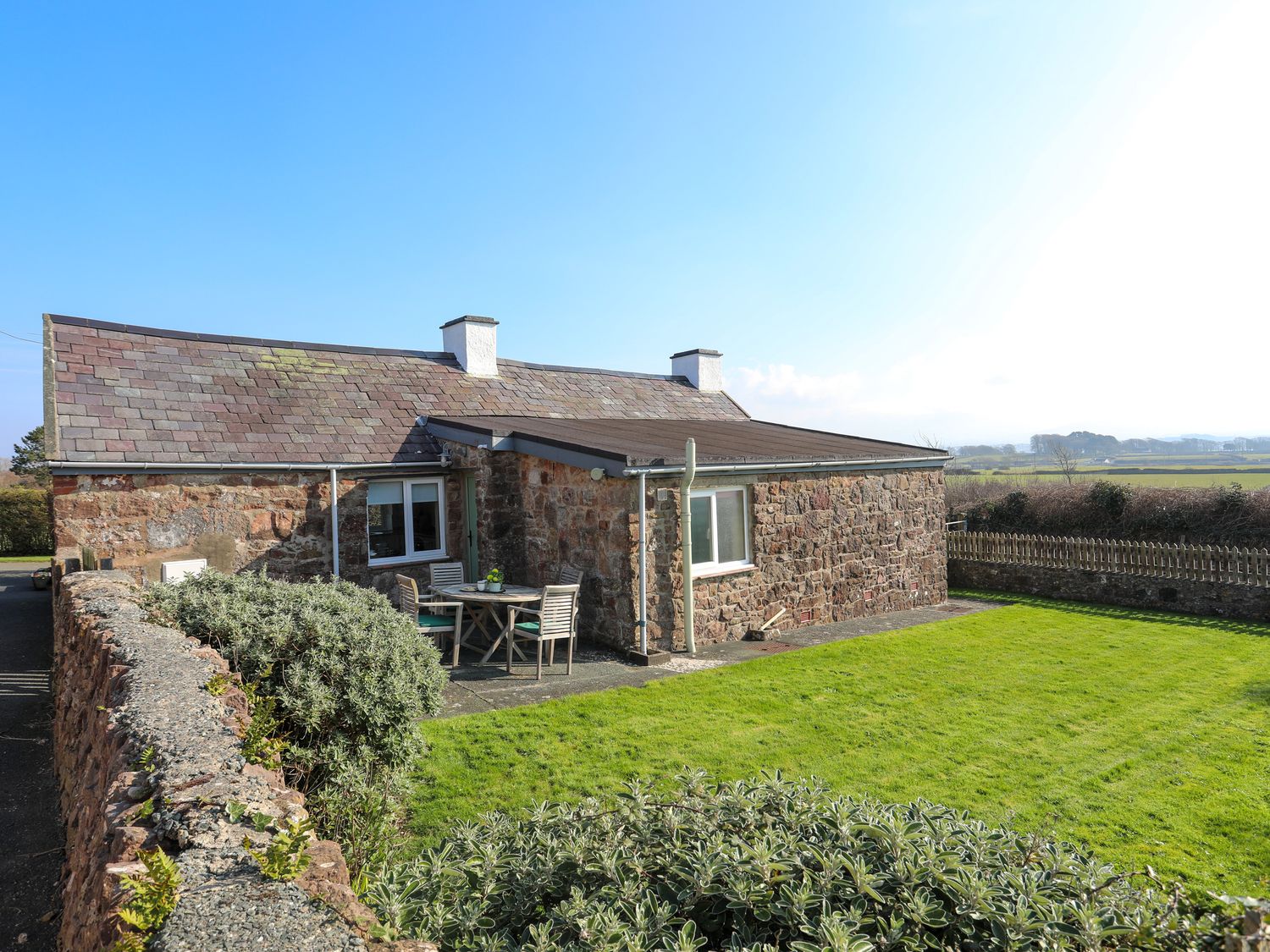 Tan Twr Farm Cottage - Anglesey - 1009025 - photo 1