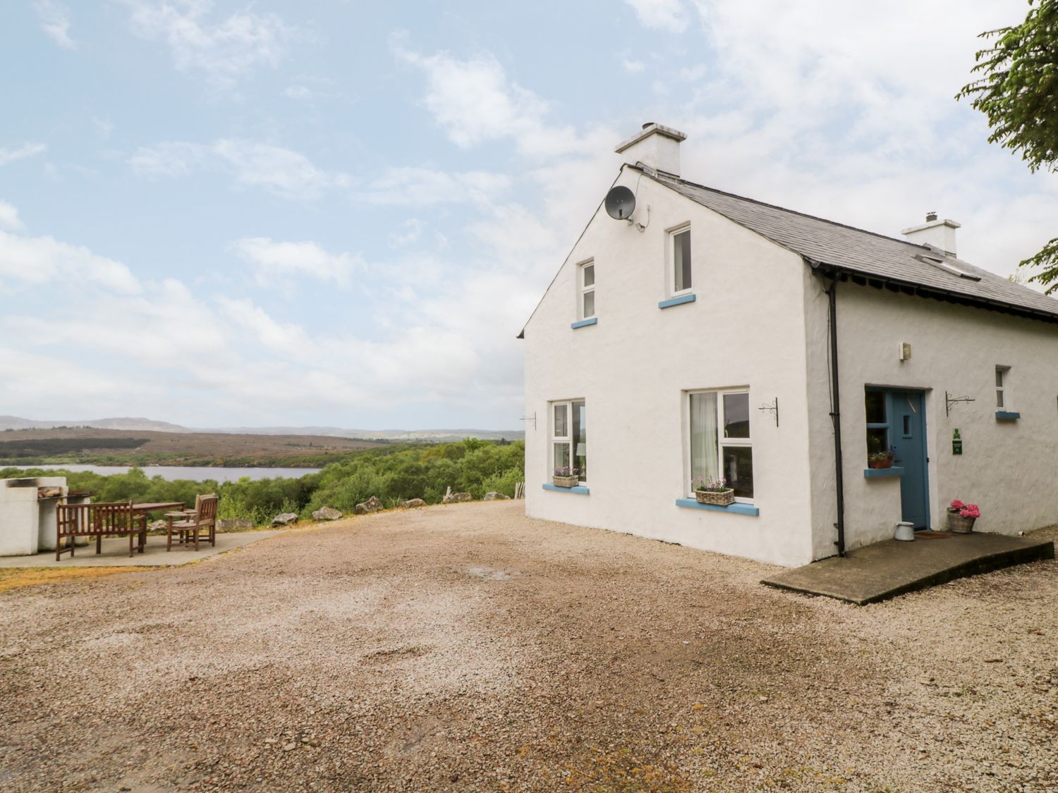Lough View Cottage - County Donegal - 1009314 - photo 1