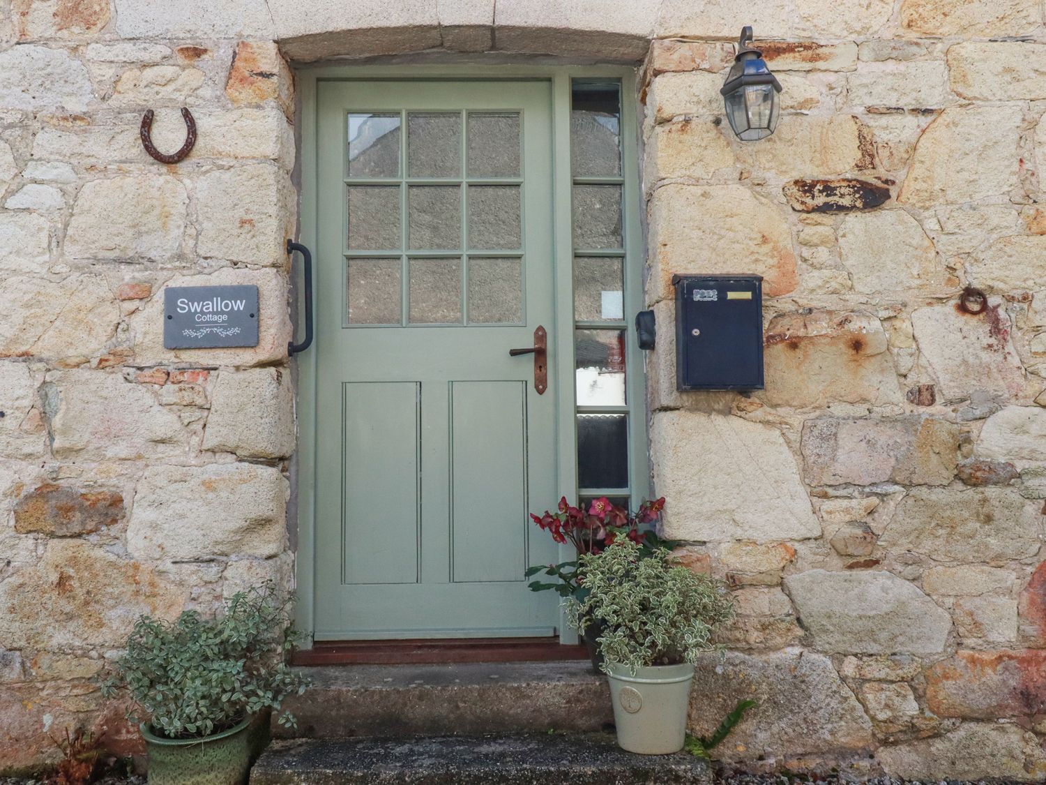 Swallow Cottage                     photo 2