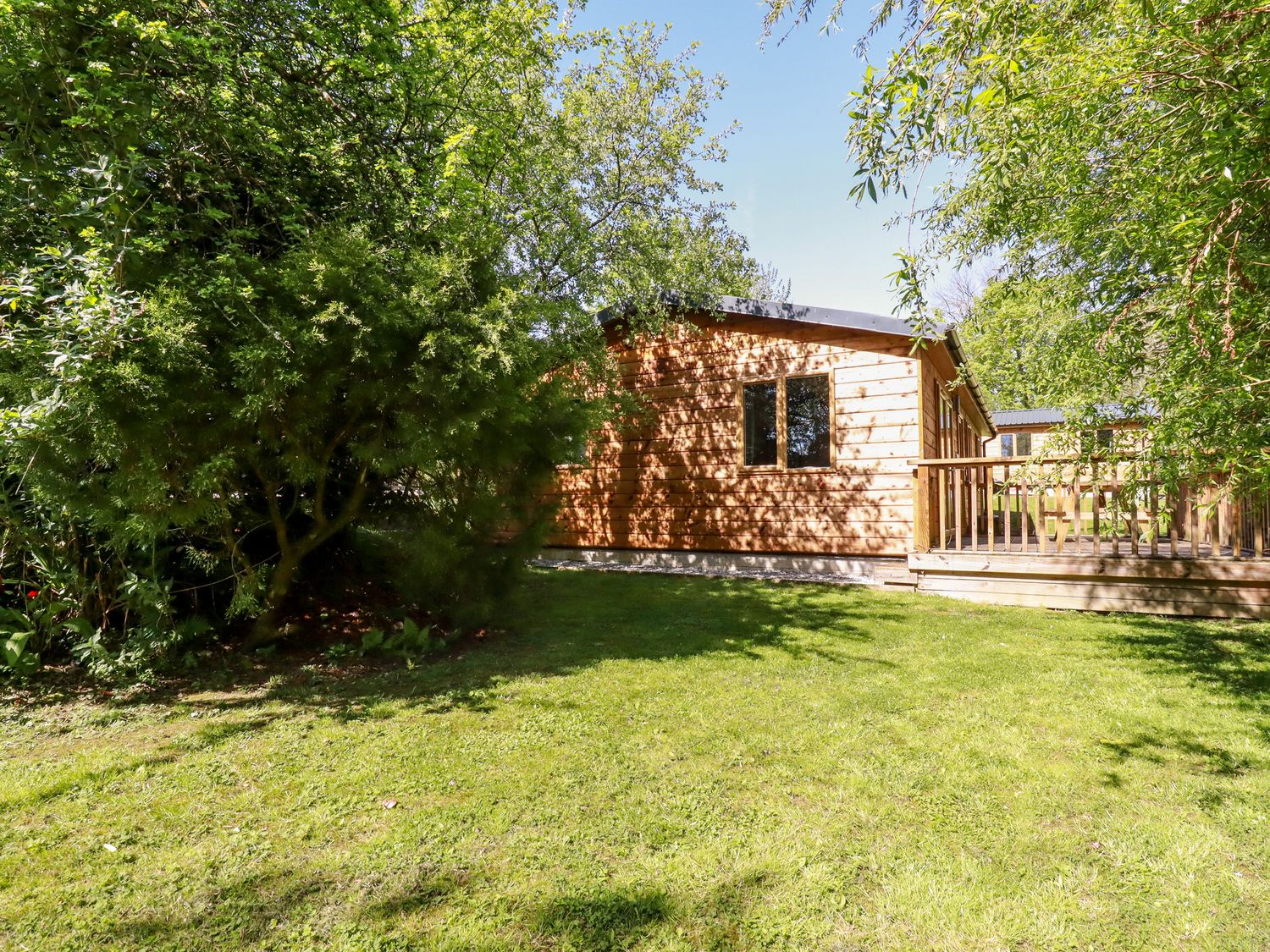 Lodge Three                     photo 16