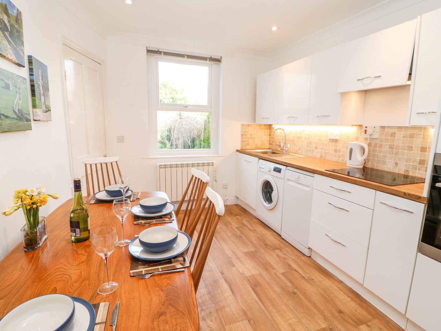 Daisy Cottage Leyburn ( Ref 1014717 ) Book holiday home in Leyburn North Yorkshire
