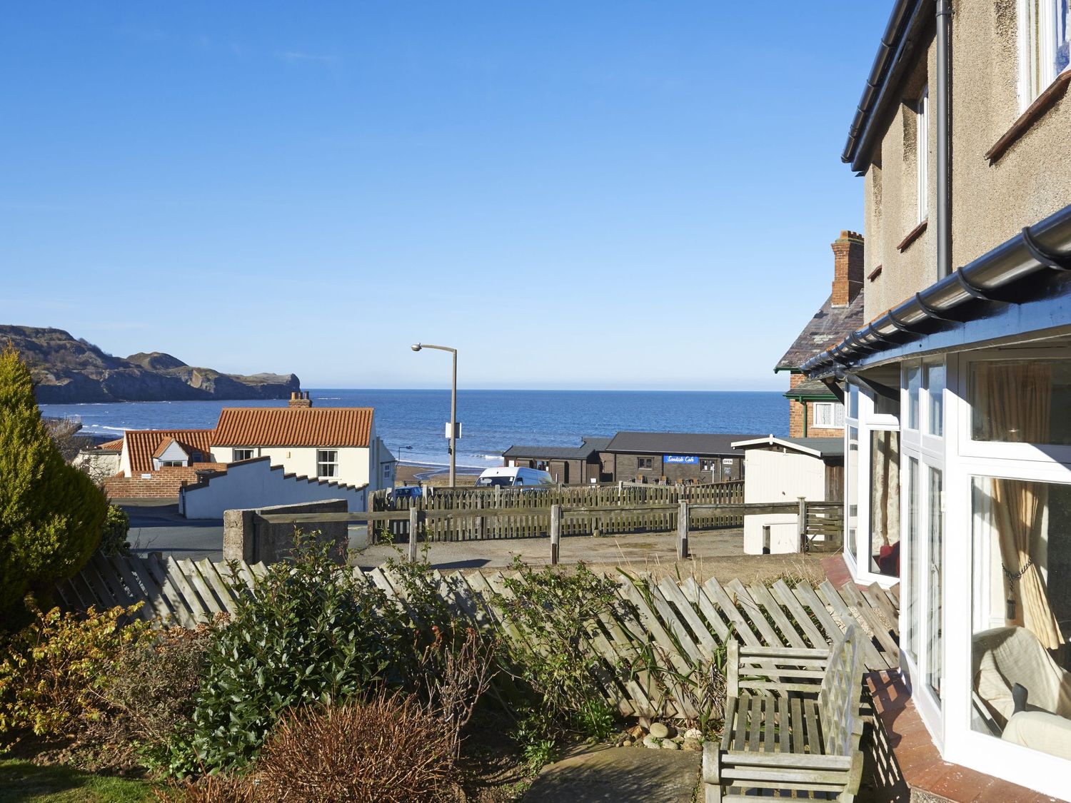 Seacliff Cottage - North Yorkshire (incl. Whitby) - 1015836 - photo 1