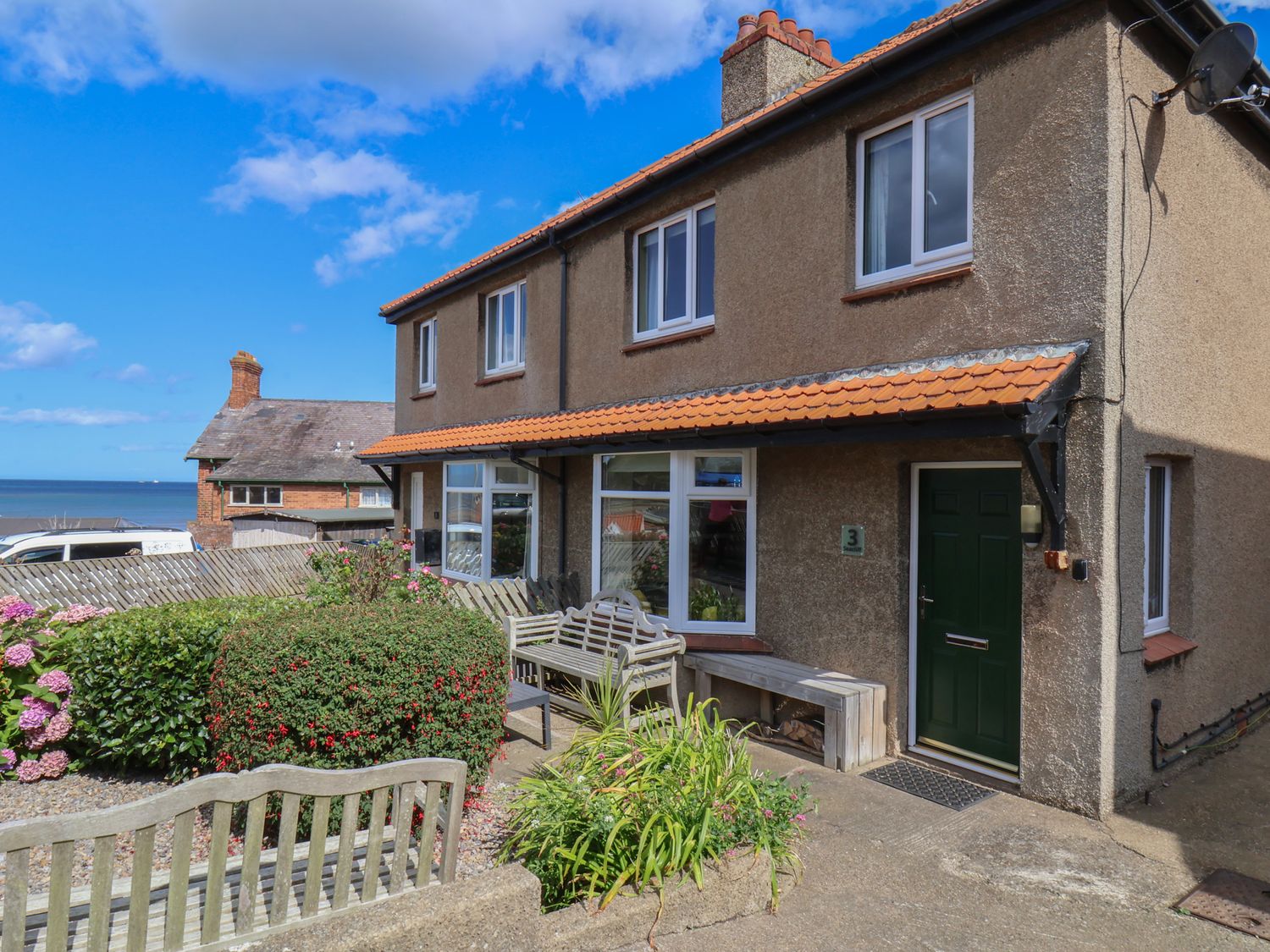 Seacliff Cottage - North Yorkshire (incl. Whitby) - 1015836 - photo 1