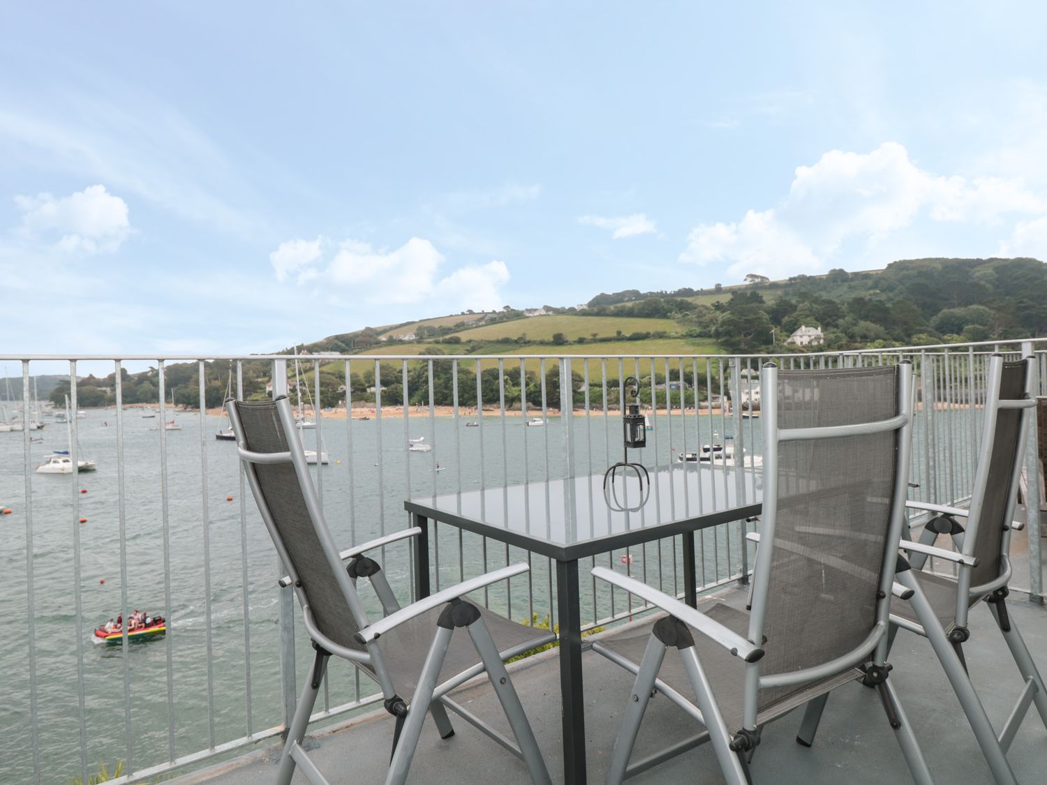 37 The Salcombe                     photo 2
