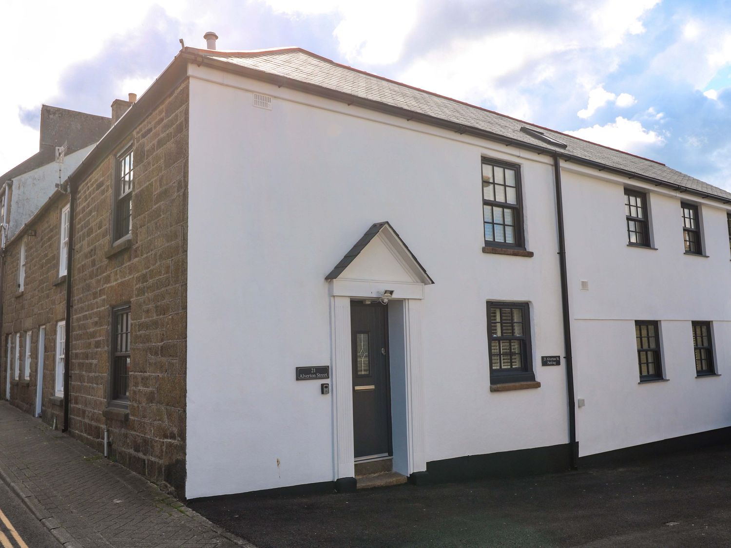 A house exterior view at 21 Alverton Street in Penzance