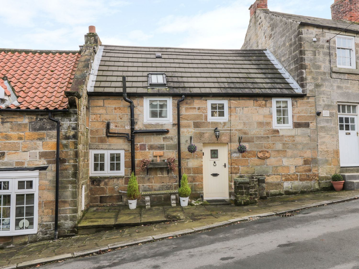Willow Nook - North Yorkshire (incl. Whitby) - 1026358 - photo 1