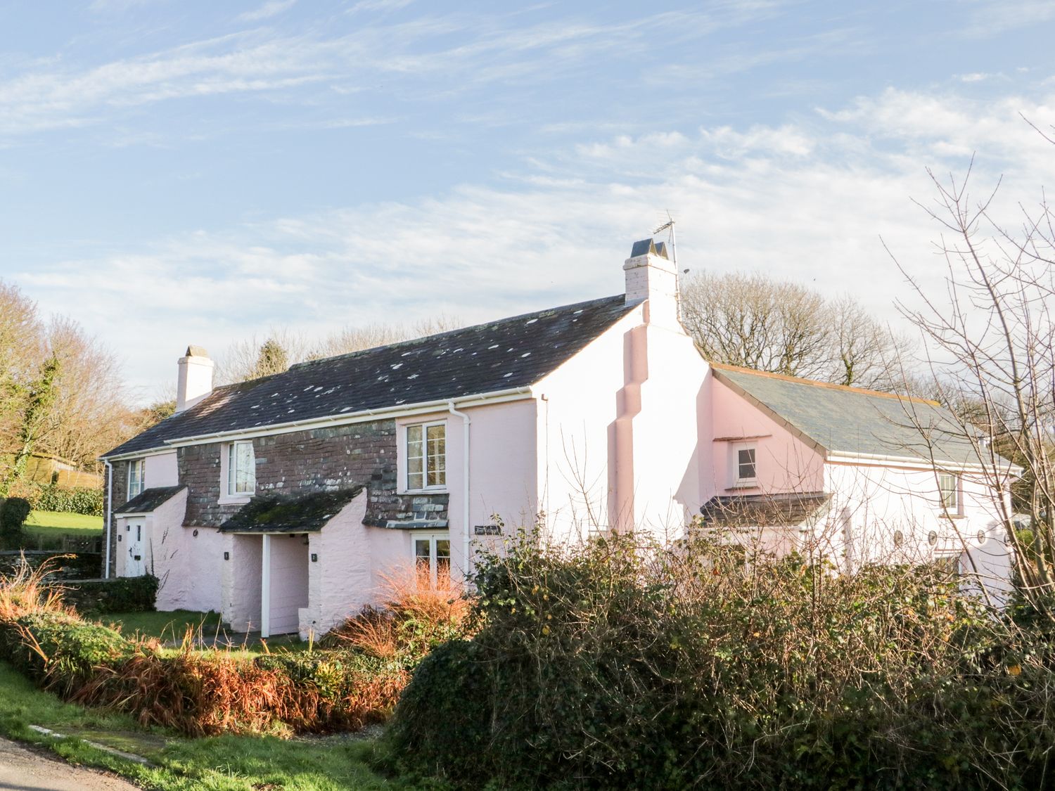 1 Rose Cottages                     photo 2