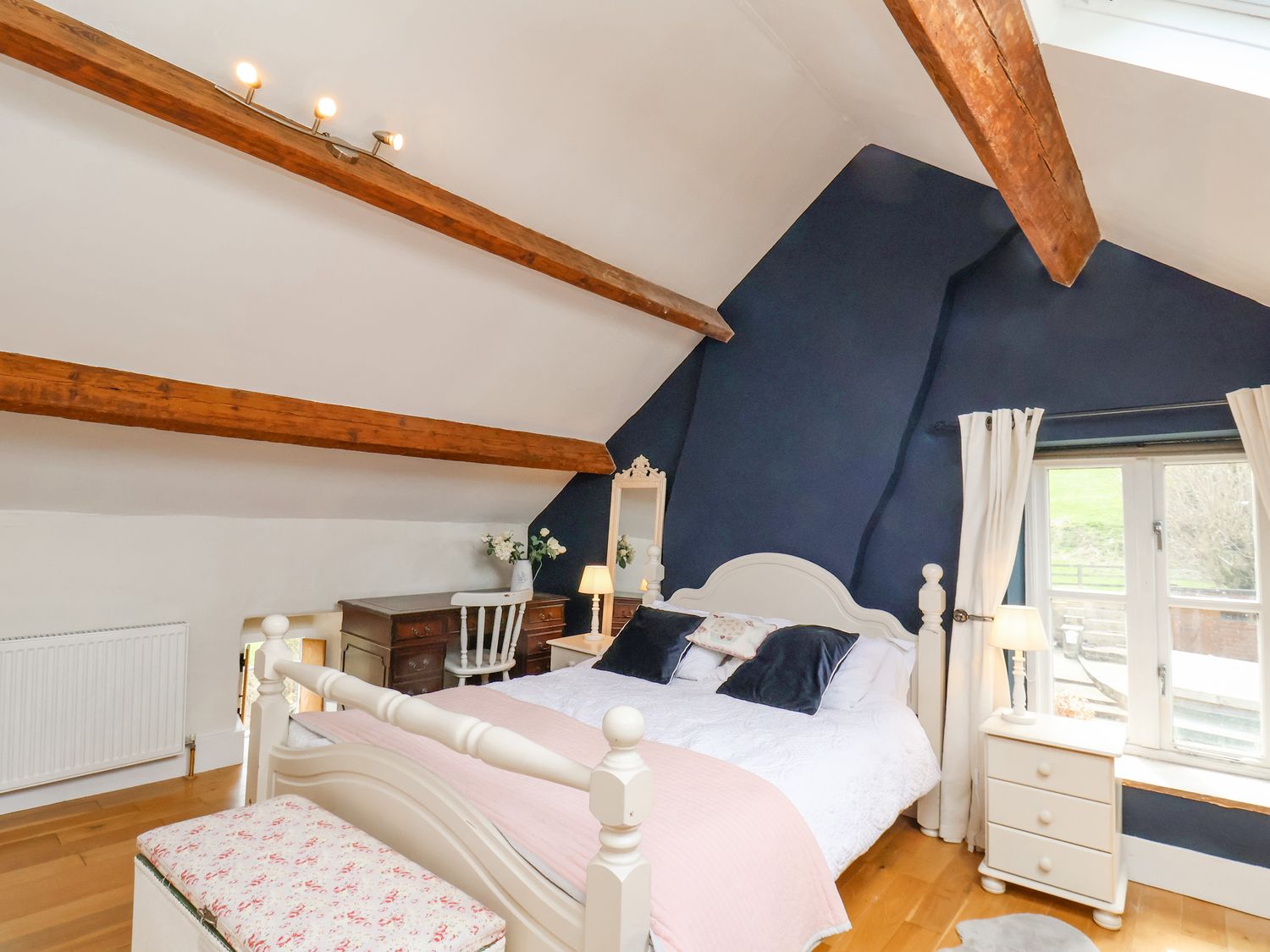 Bedroom 2 Primrose Villas ( 1034768 ) Rosedale - Self catering accommodation rental Rosedale Abbey North Yorkshire