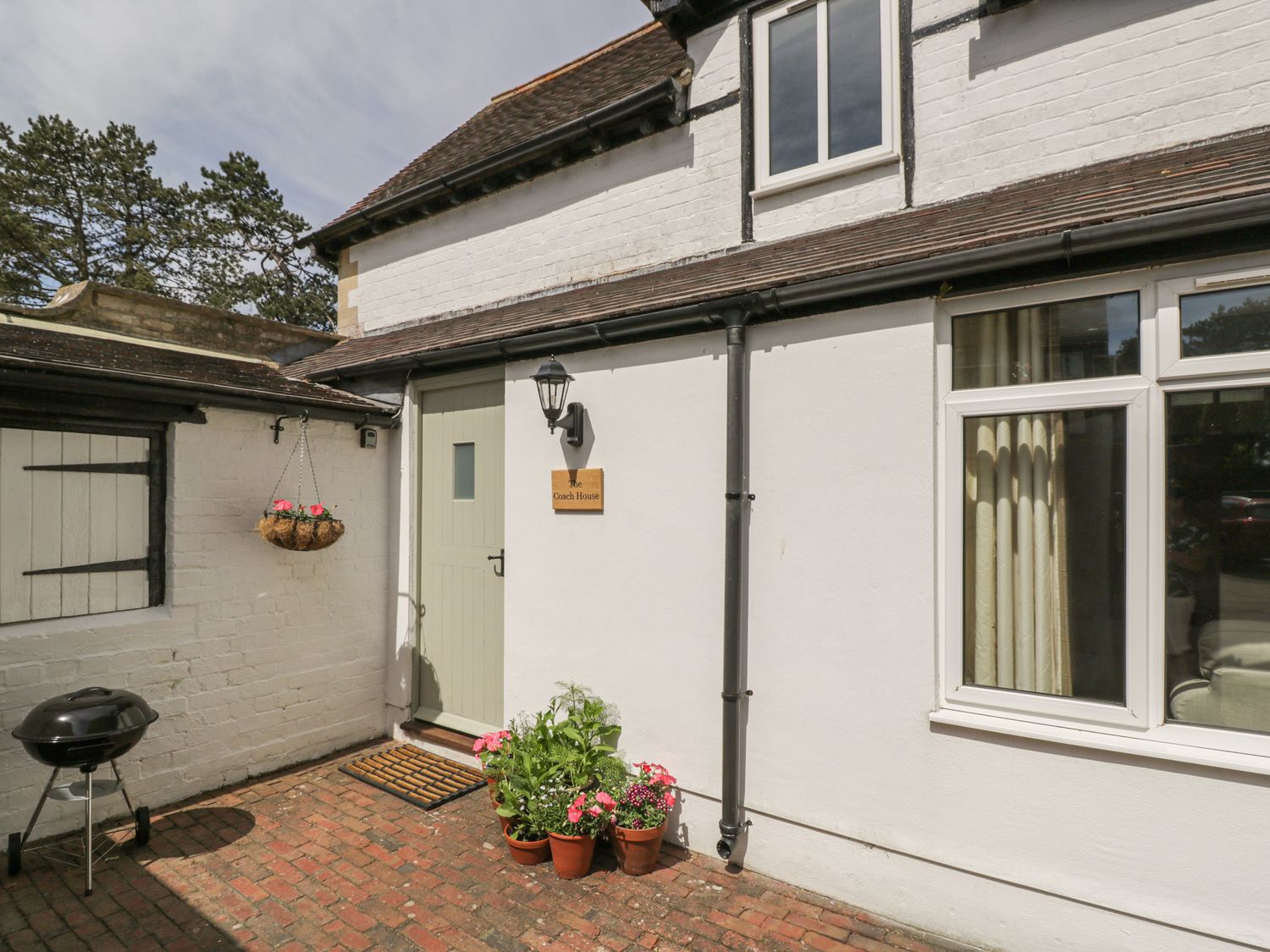 The Coach House                     photo 2