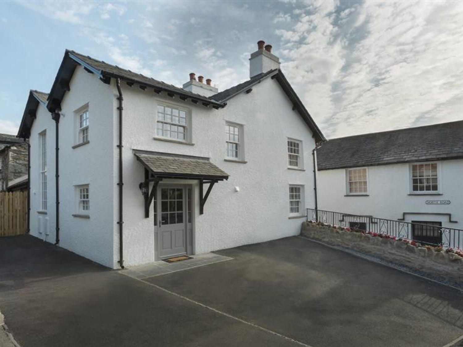 Old Ambleside House, Ambleside Holiday Cottage Bird Spot
