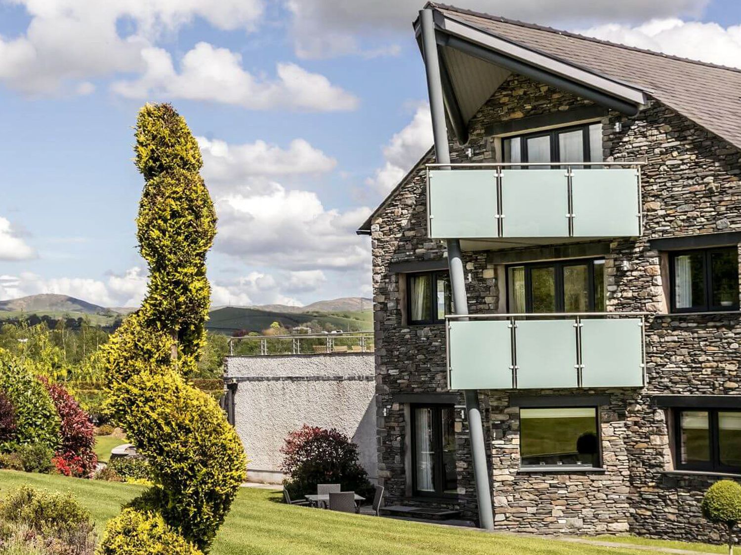 The Penthouse at Carus Green Golf Club - Lake District - 1046004 - photo 1