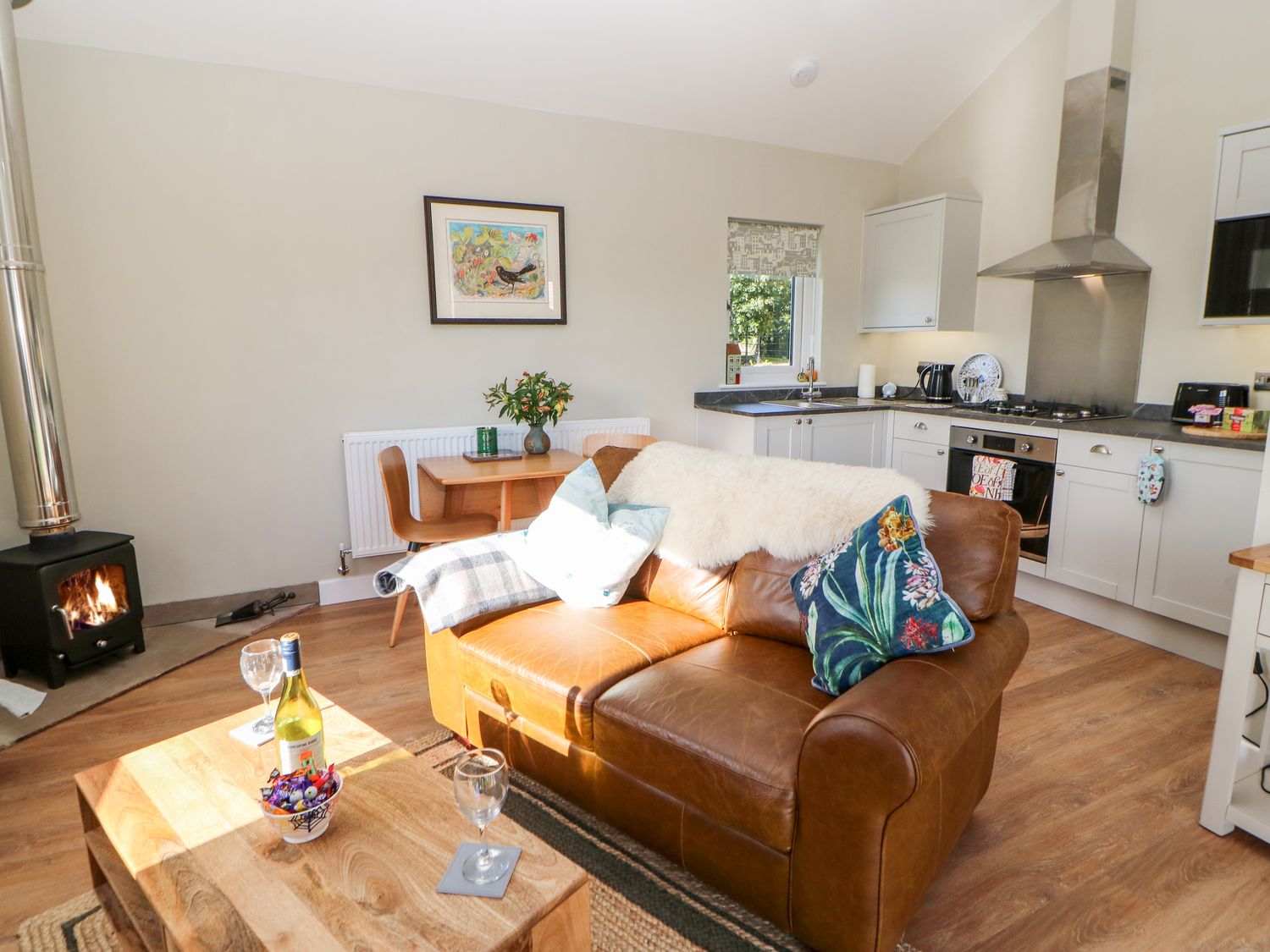 Rising Sun Lodge ( Ref 1049218 ) at Catterbeck Gardens Lodges Kirkbymoorside