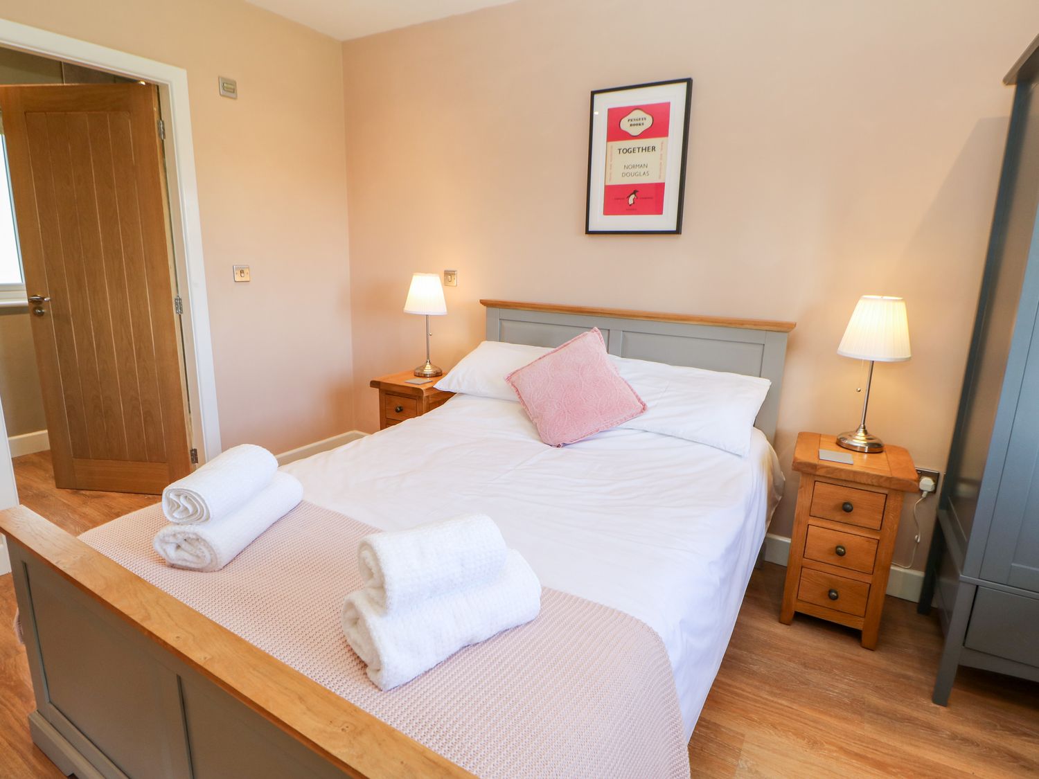Rising Sun Lodge ( Ref 1049218 ) Accommodation at Catterbeck Gardens Lodges Kirkbymoorside North Yorkshire