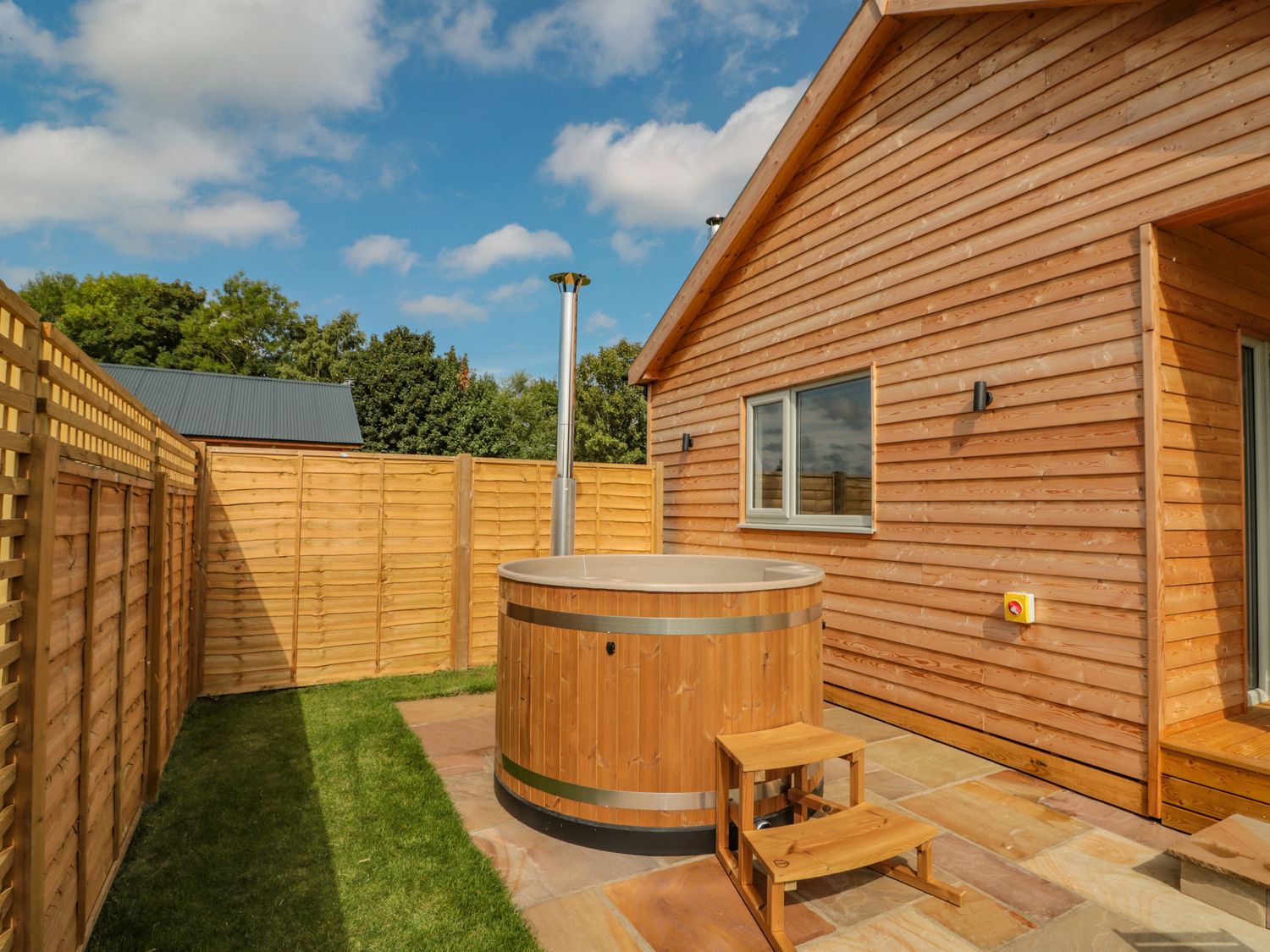 Peep o Day Lodge ( Ref 1049219 ) Kirkbymoorside holiday lodges North Yorkshire