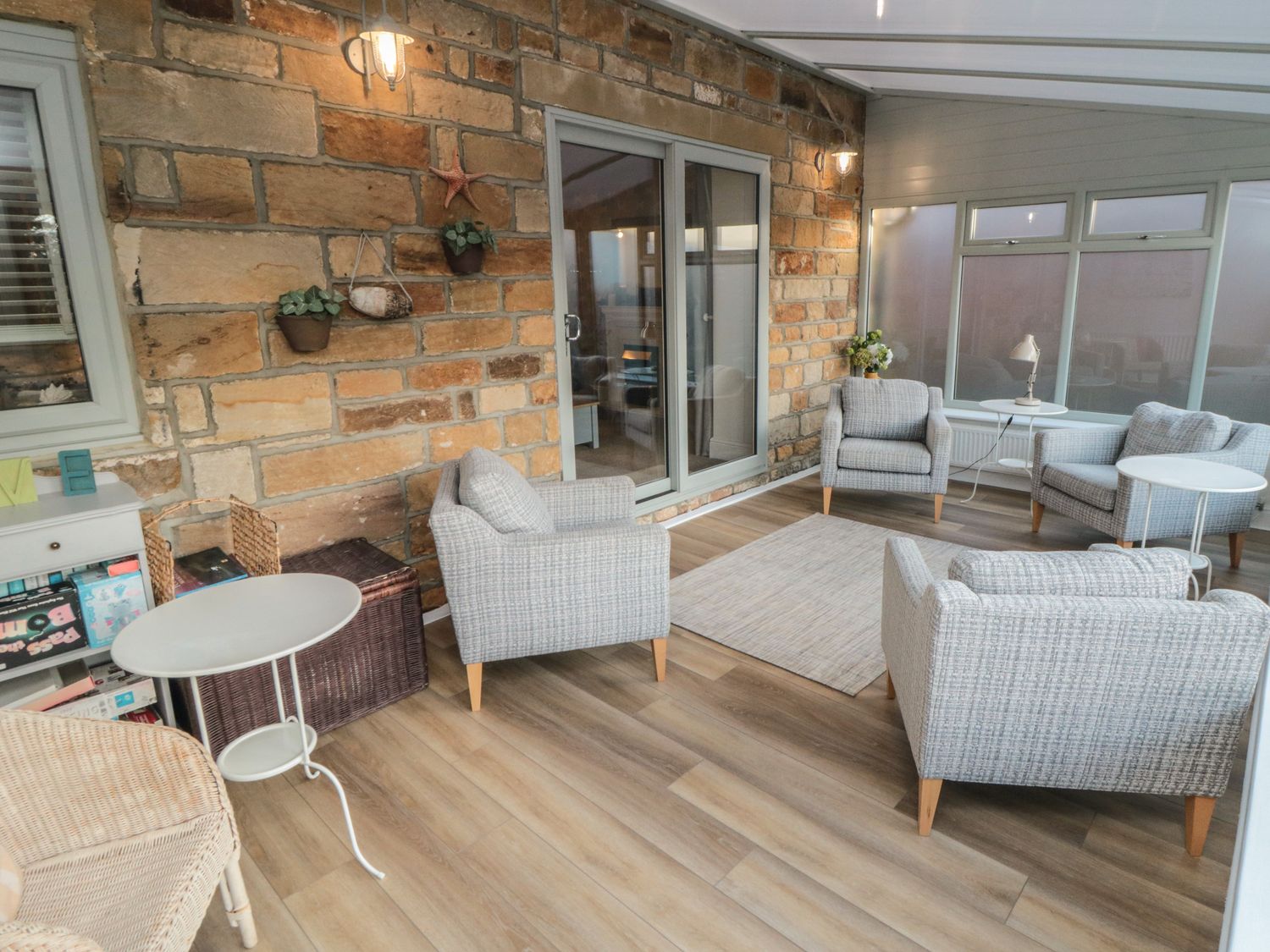 Barn Cottage Hinderwell ( Ref 1050446 ) Book Hinderwell holiday cottage North Yorkshire