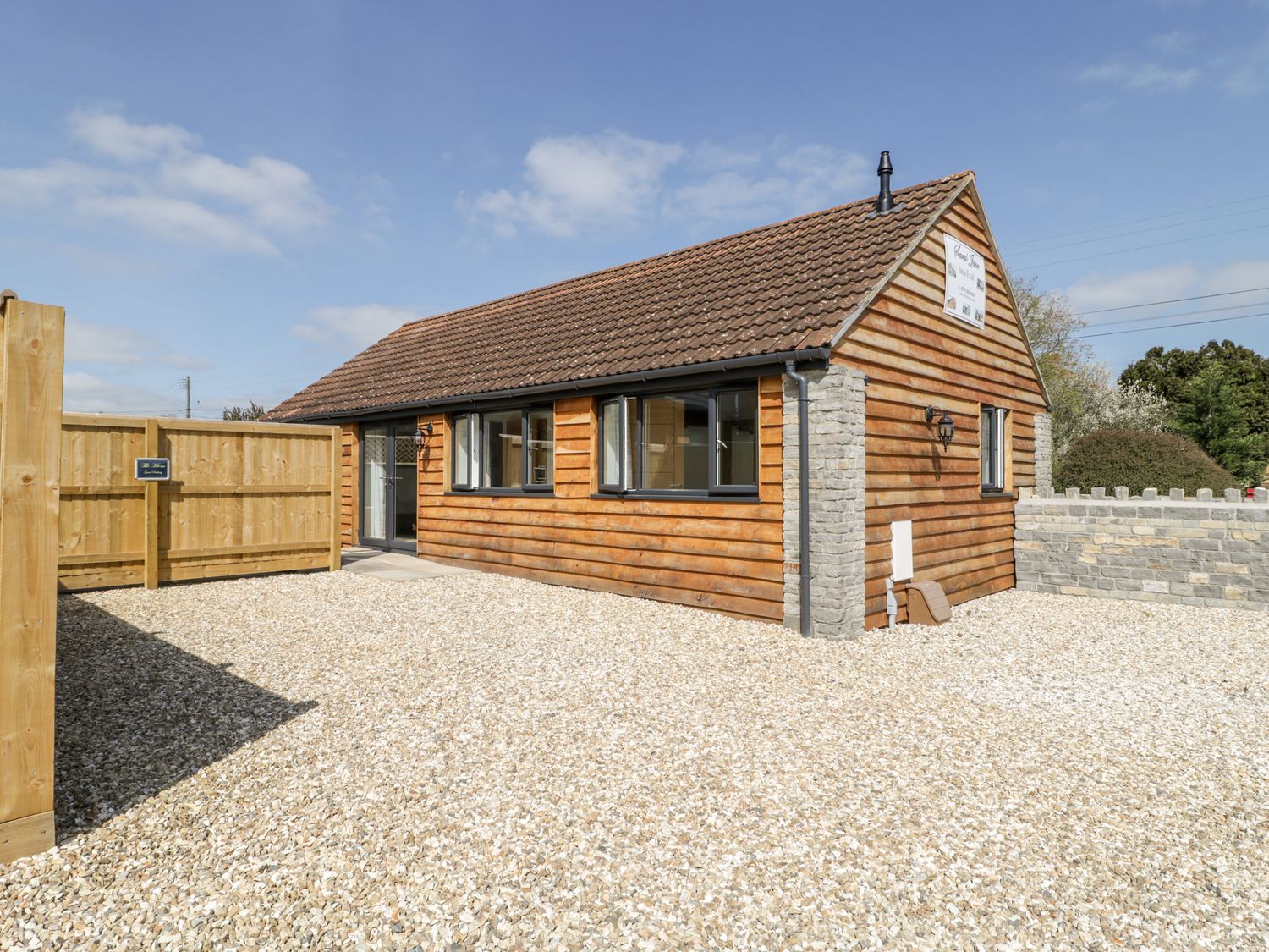 Sunnyside, Staple Fitzpaine Holiday Cottage Bird Spot