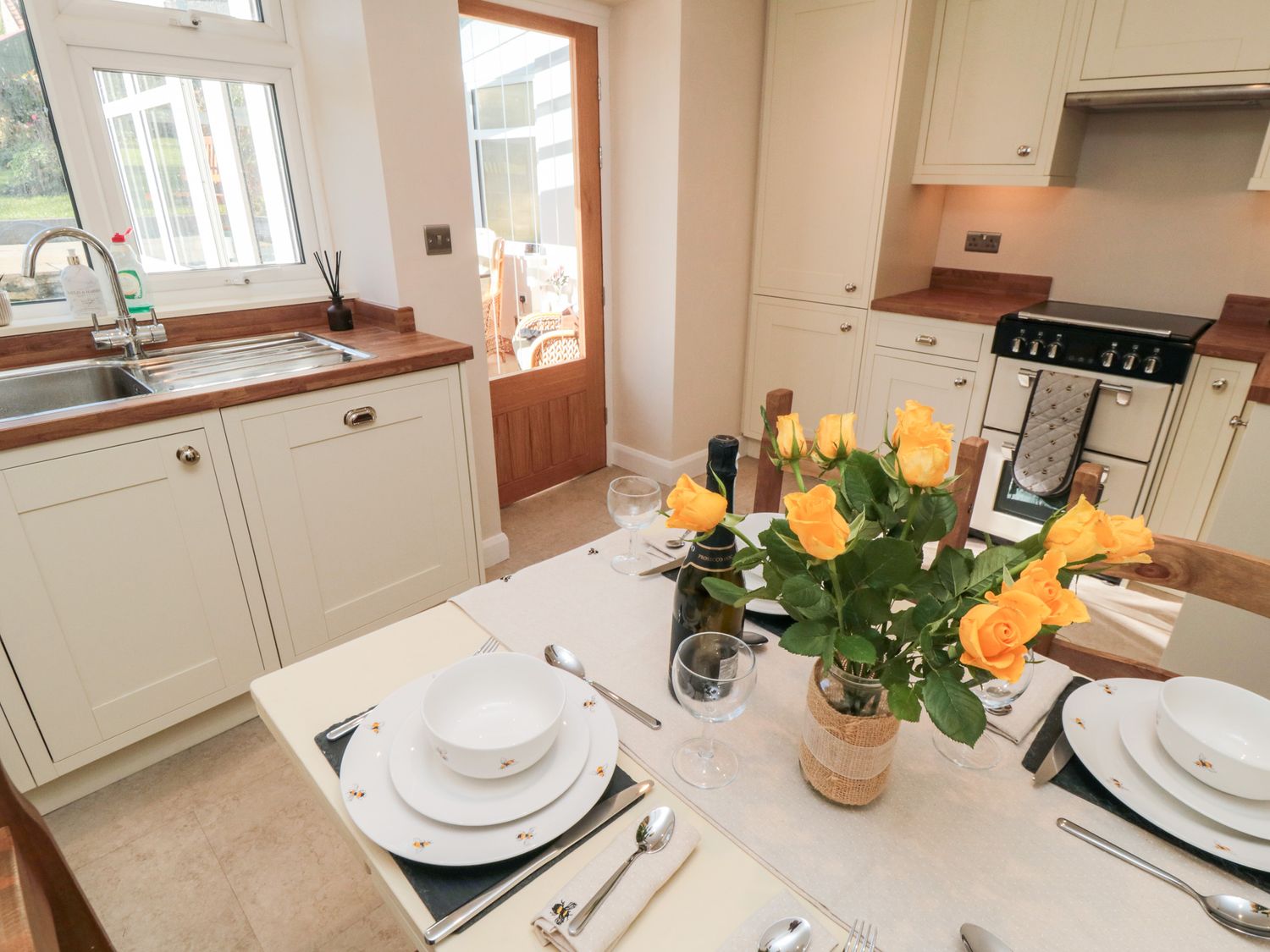 Appletree Cottage Ebberston ( Ref 1052393 ) Holiday cottage in Ebberston near Scarborough