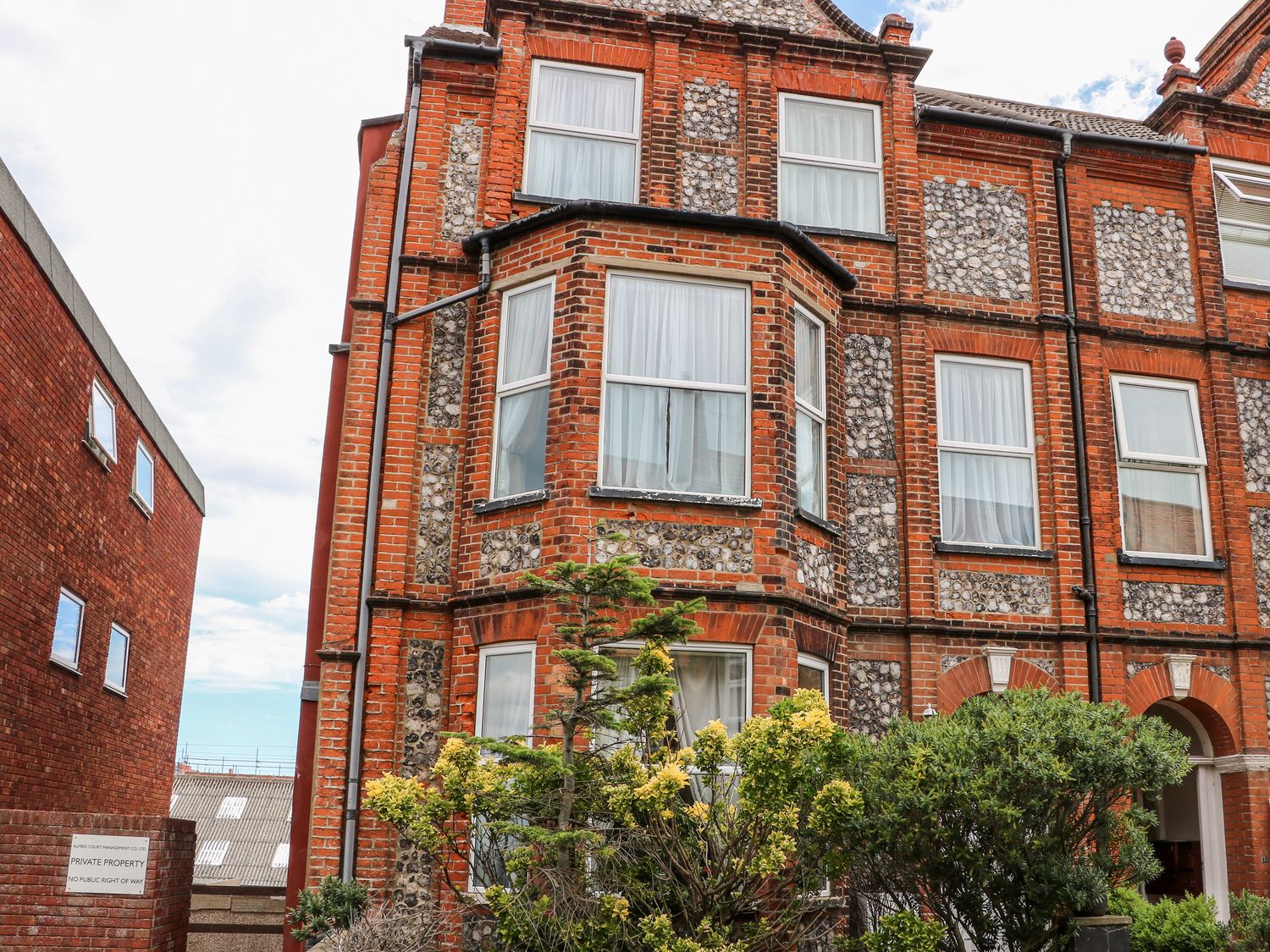 Elwin House, Cromer Holiday Cottage Bird Spot