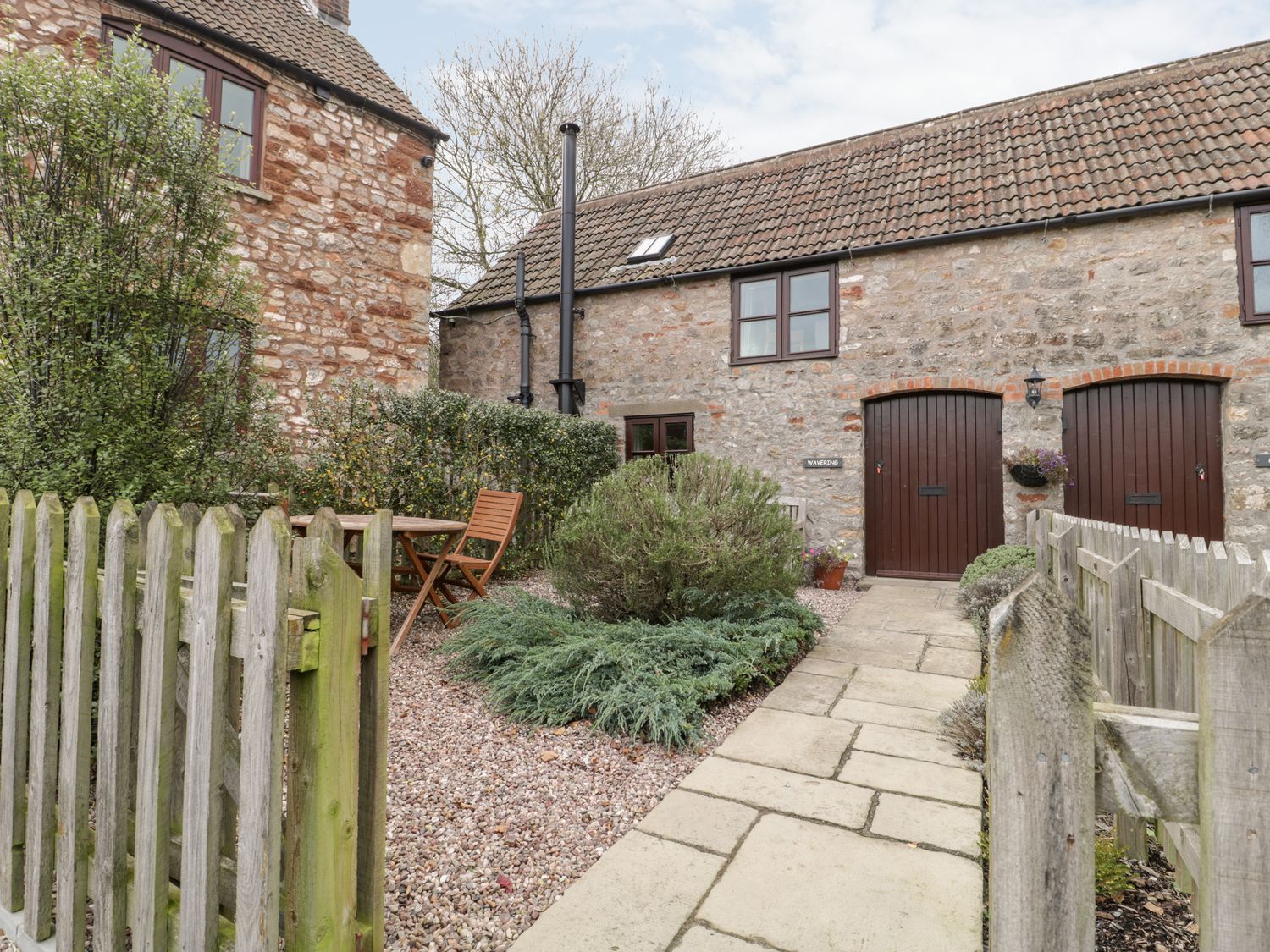Wavering - Somerset & Wiltshire - 1060213 - photo 1