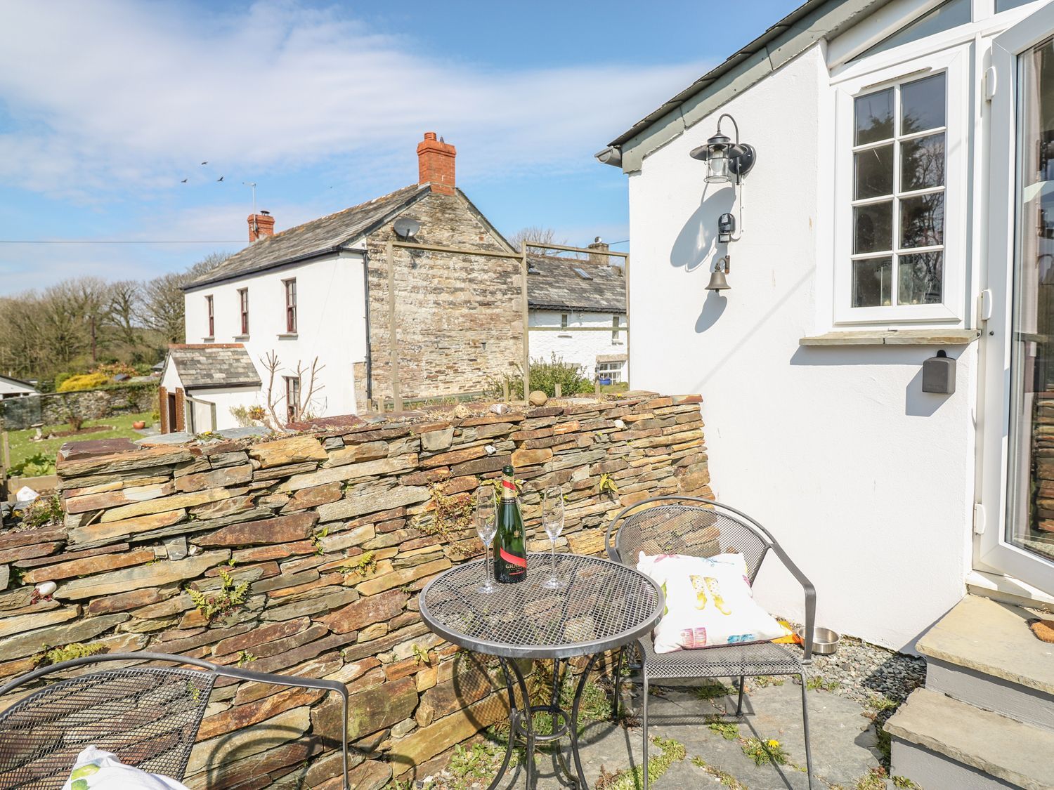 Pennywort Cottage, Camelford Holiday Cottage Bird Spot