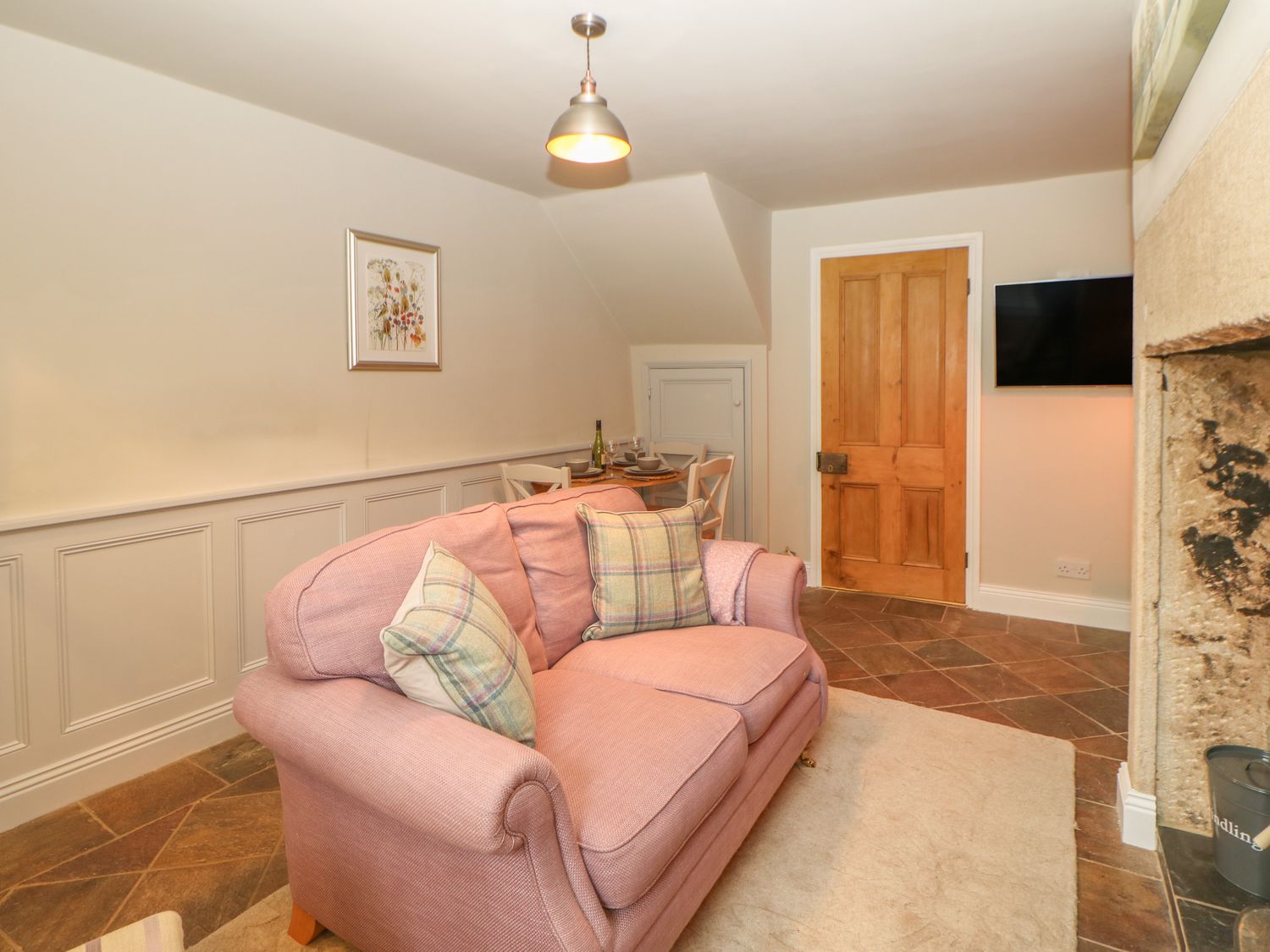 Chapel Cottage                     photo 2