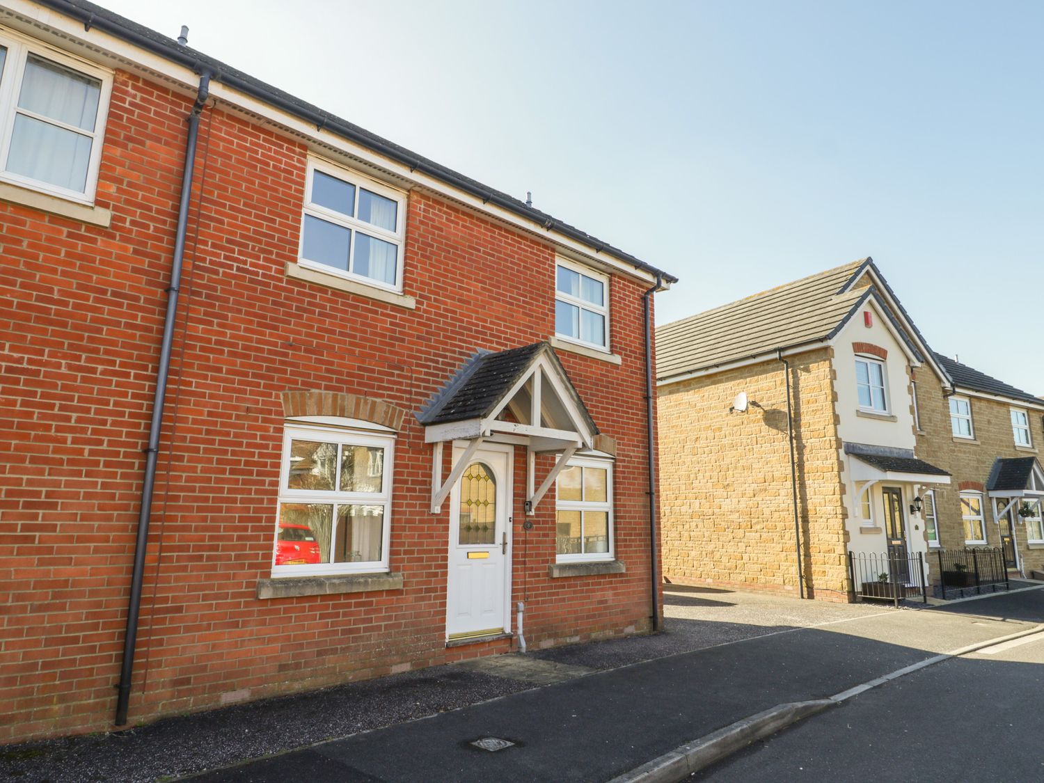 8 Adams Meadow - Somerset & Wiltshire - 1064694 - photo 1