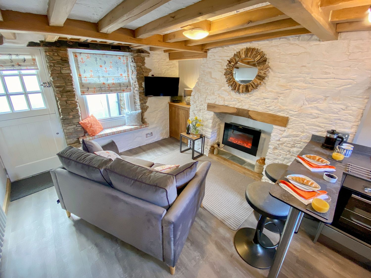 Pilchard Cottage                     photo 2