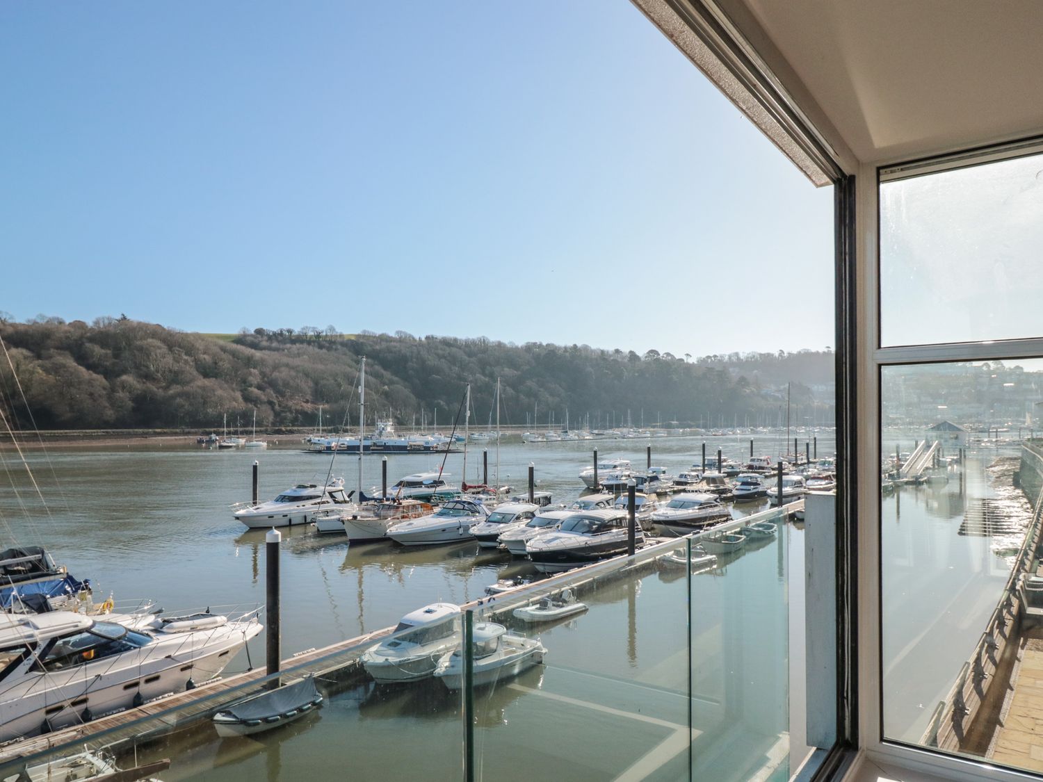 33 Dart Marina                     photo 2