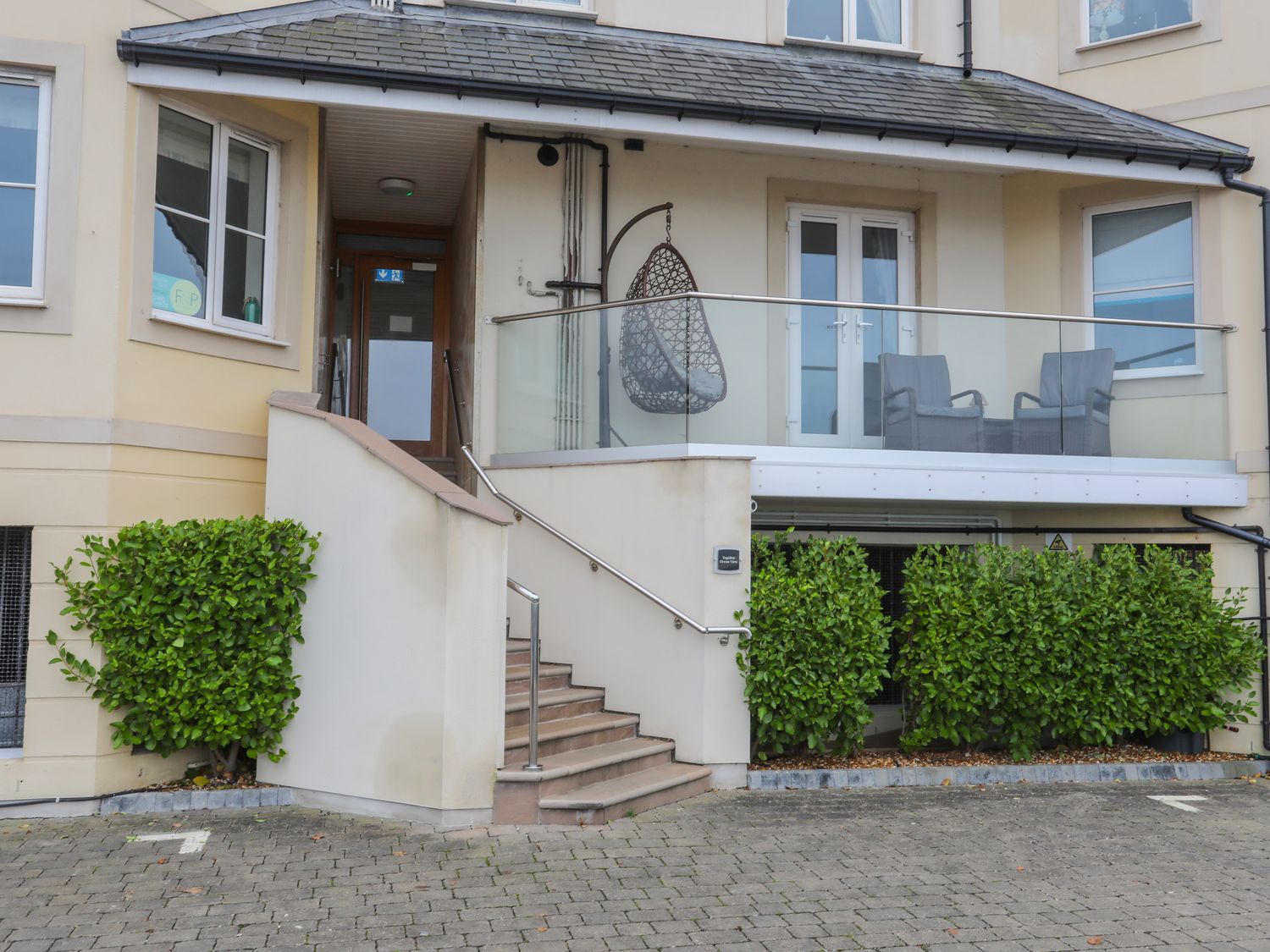 Ocean View Apartment - North Wales - 1066096 - photo 1