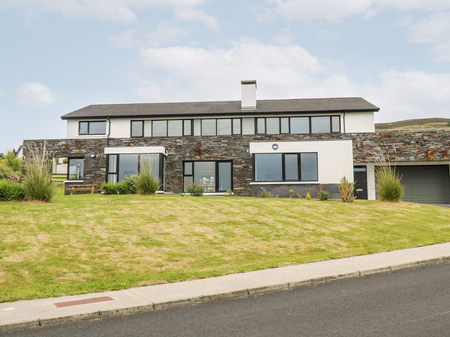 5 Harbour View - County Donegal - 1066790 - photo 1