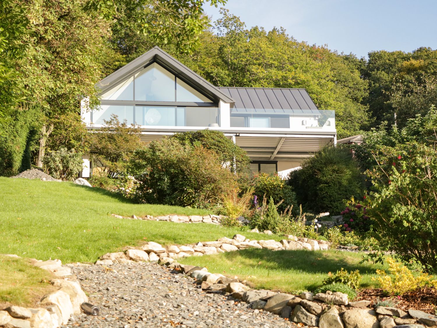 Kessock, BownessOnWindermere Holiday Cottage Bird Spot