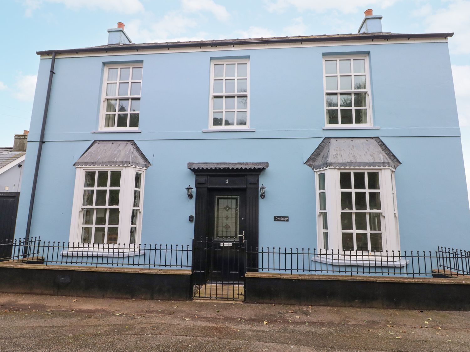 Crown Cottage                     photo 2