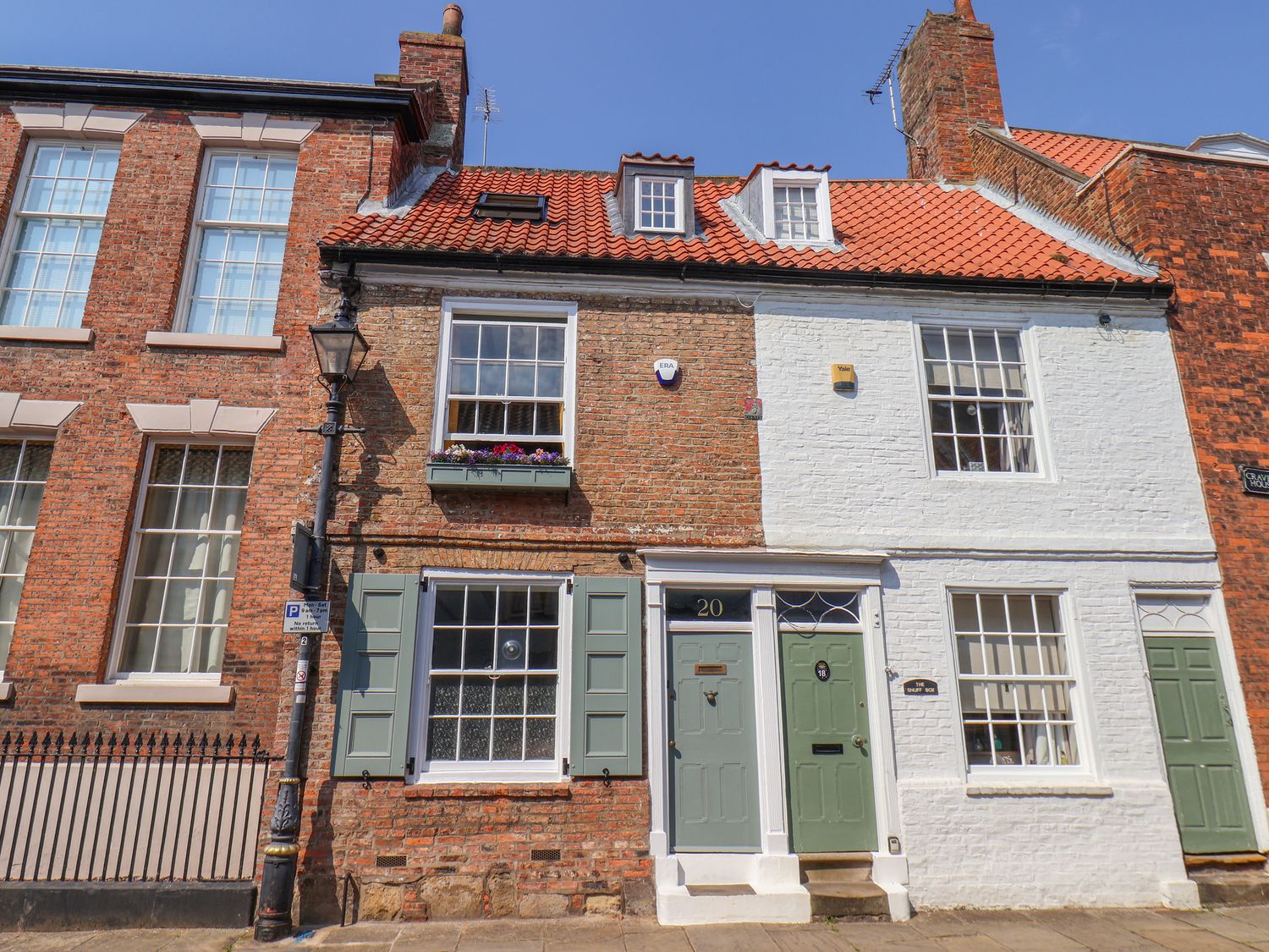 Bobbies' Retreat, 20 High Street - North Yorkshire (incl. Whitby) - 1069987 - photo 1