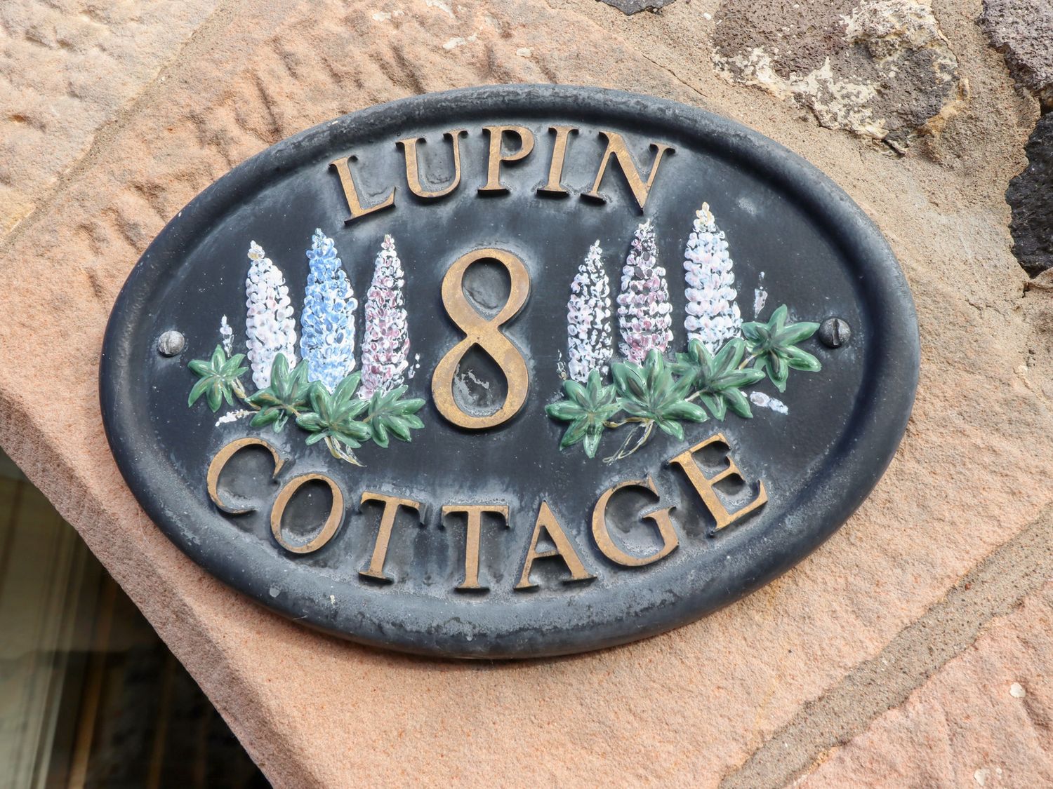 Lupin Cottage                     photo 2