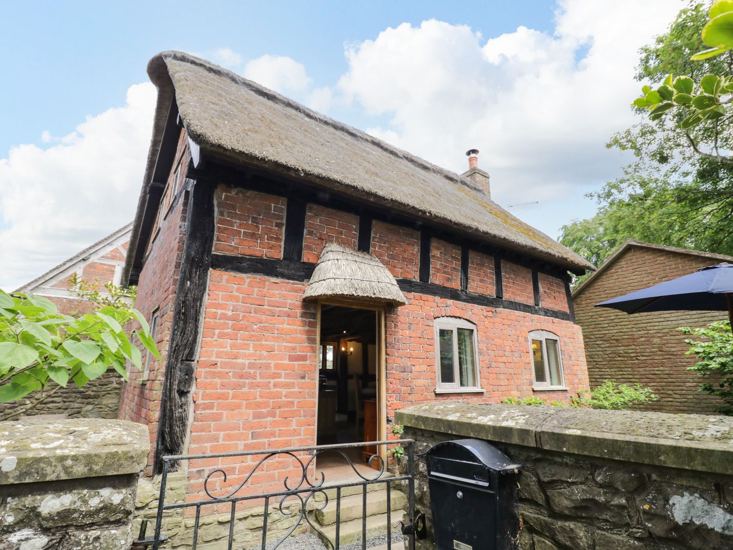 Manor Cottage - Shropshire - 1071781 - photo 1