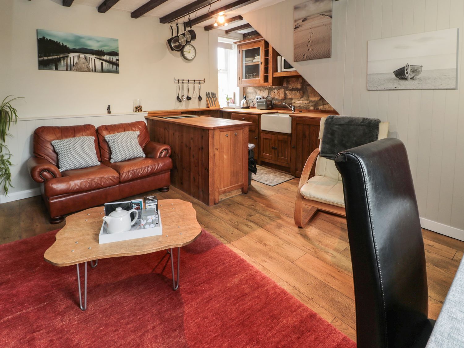 Maple Tree Cottage                     photo 2