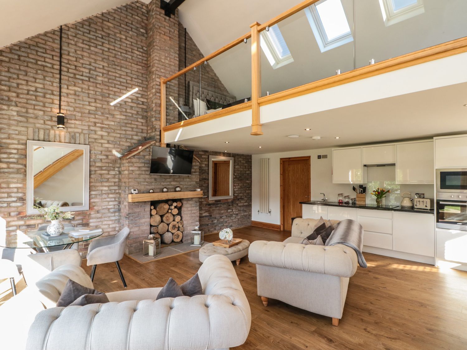 Kaitkyella Lodge Scarborough ( Ref 1075625 ) Holiday cottage in Scarborough for 5 guests