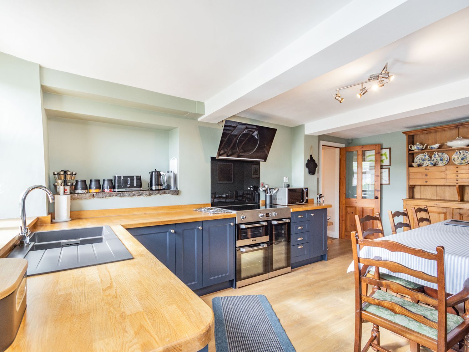 Book Anglers Barn Kilnsey ( Ref 1077188 ) Rent holiday cottage in Kilnsey near Grassington North Yorkshire