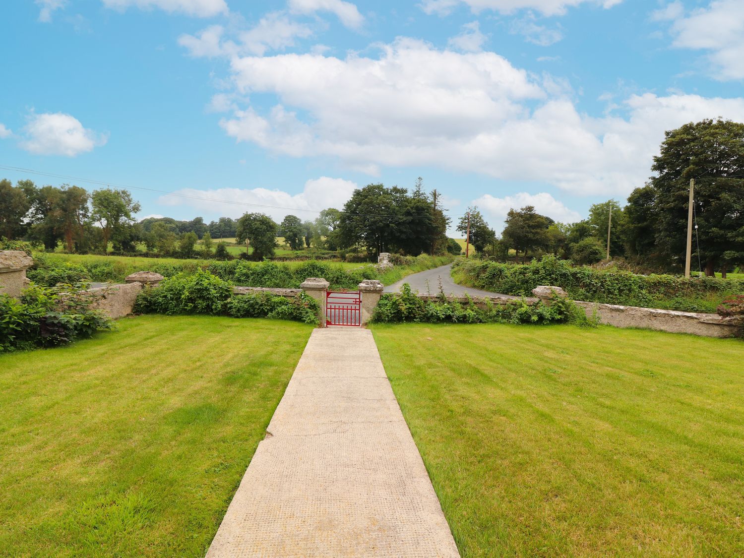 Meadow View photo 33