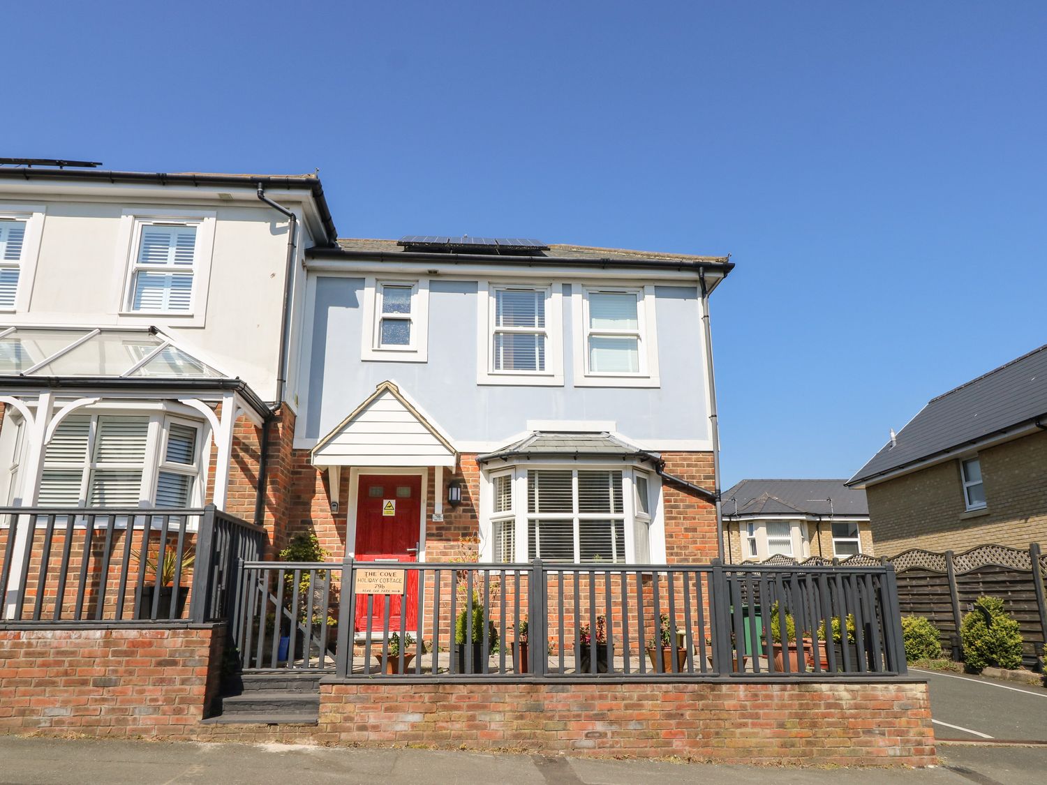 The Cove Holiday Cottage 79b Sandown South Of England Self