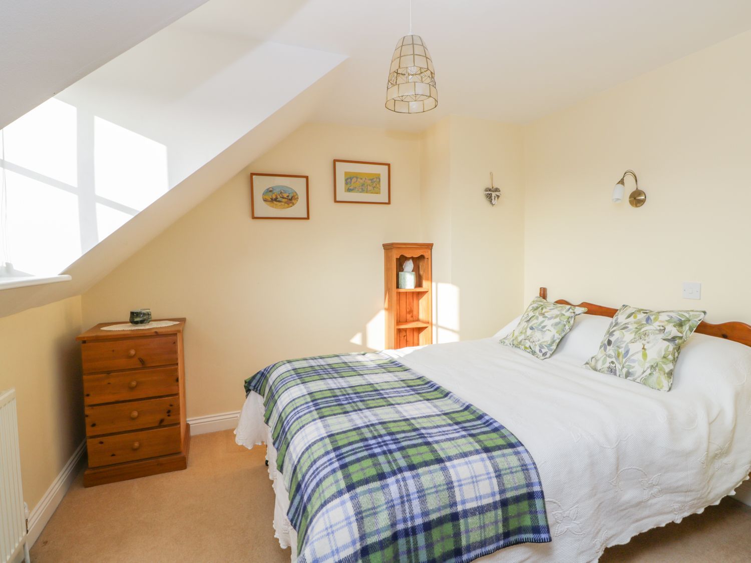 Kirkbymoorside Holiday Cottages Book self catering