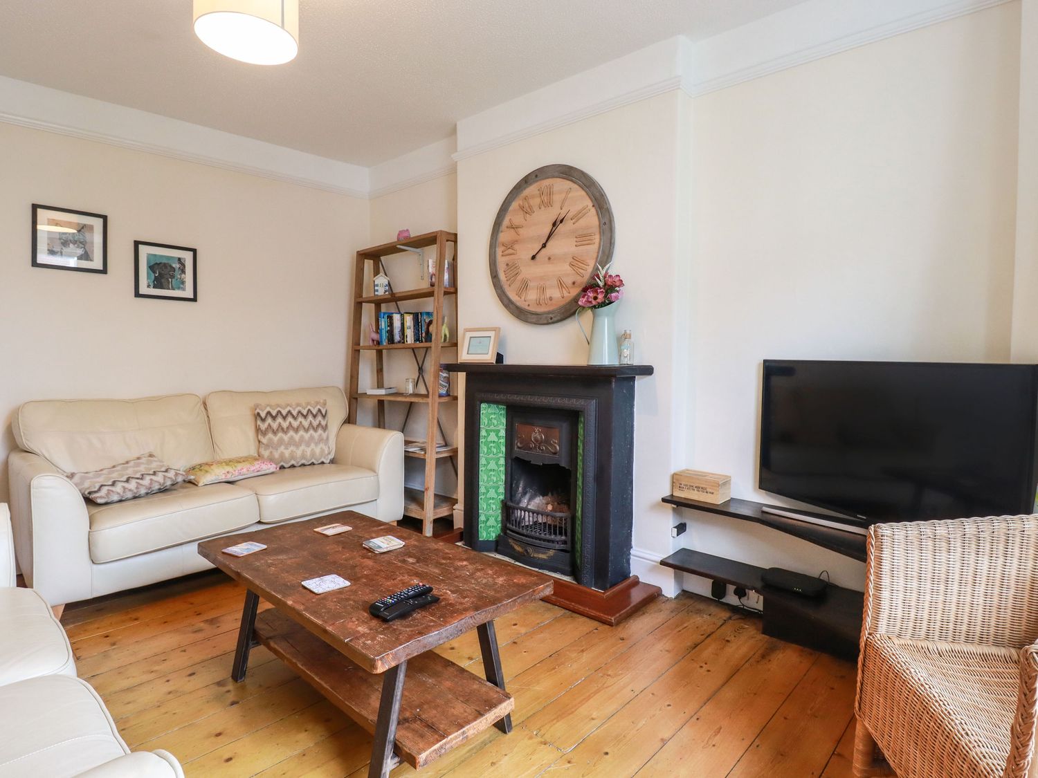 Pepperpot Cottage                     photo 2