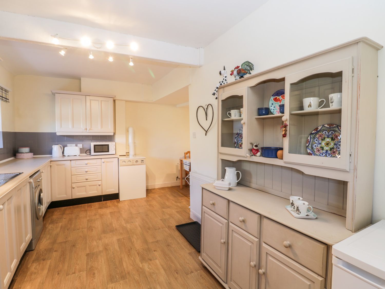 Manor House Farm Cottage Roxby ( Ref 1084493 ) Holiday Cottage near Staithes North Yorkshire