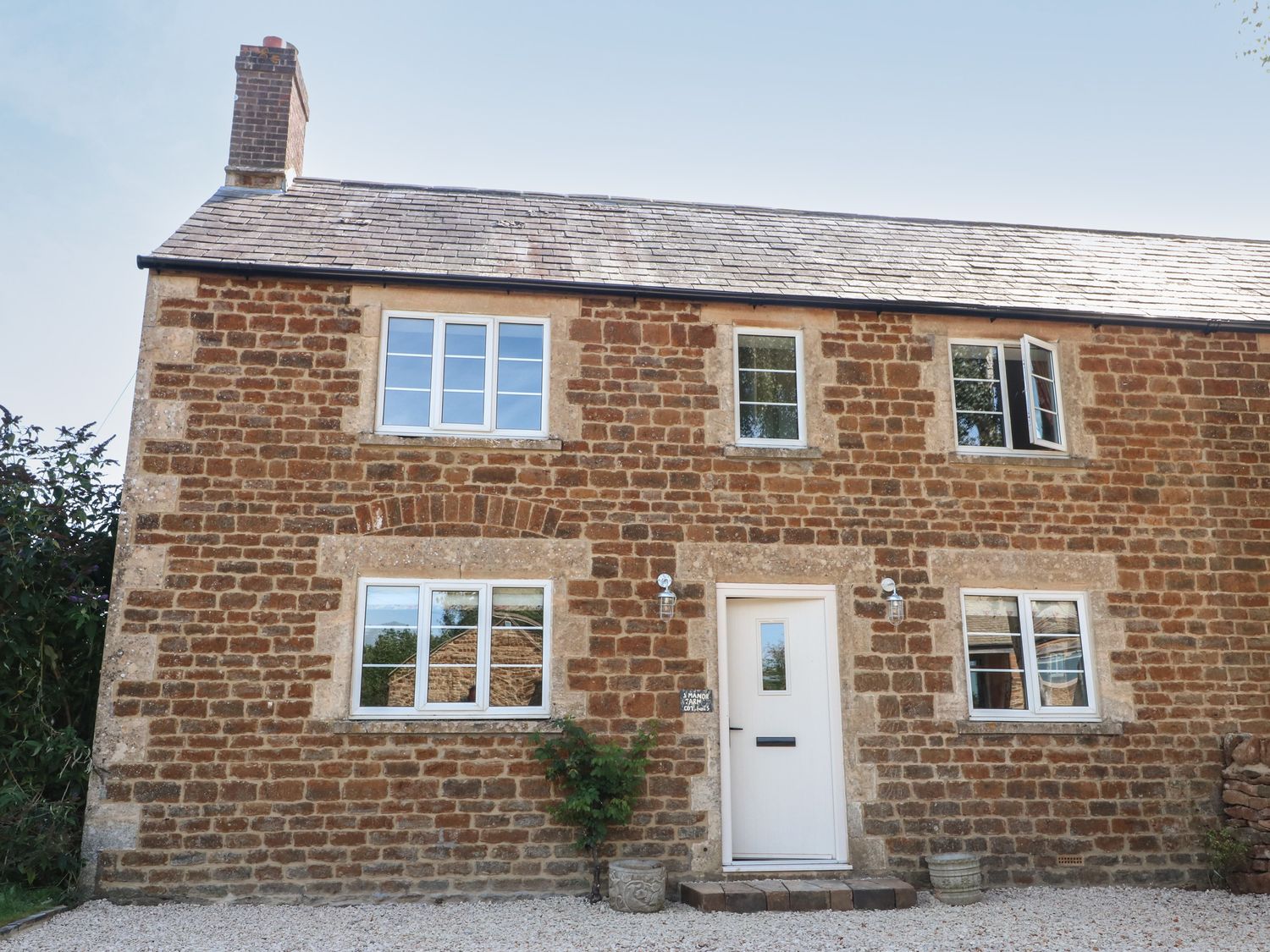 1 Manor Farm, Hook Norton Holiday Cottage Bird Spot