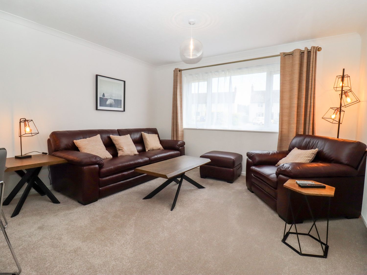 3 Granbrook Lane                     photo 2