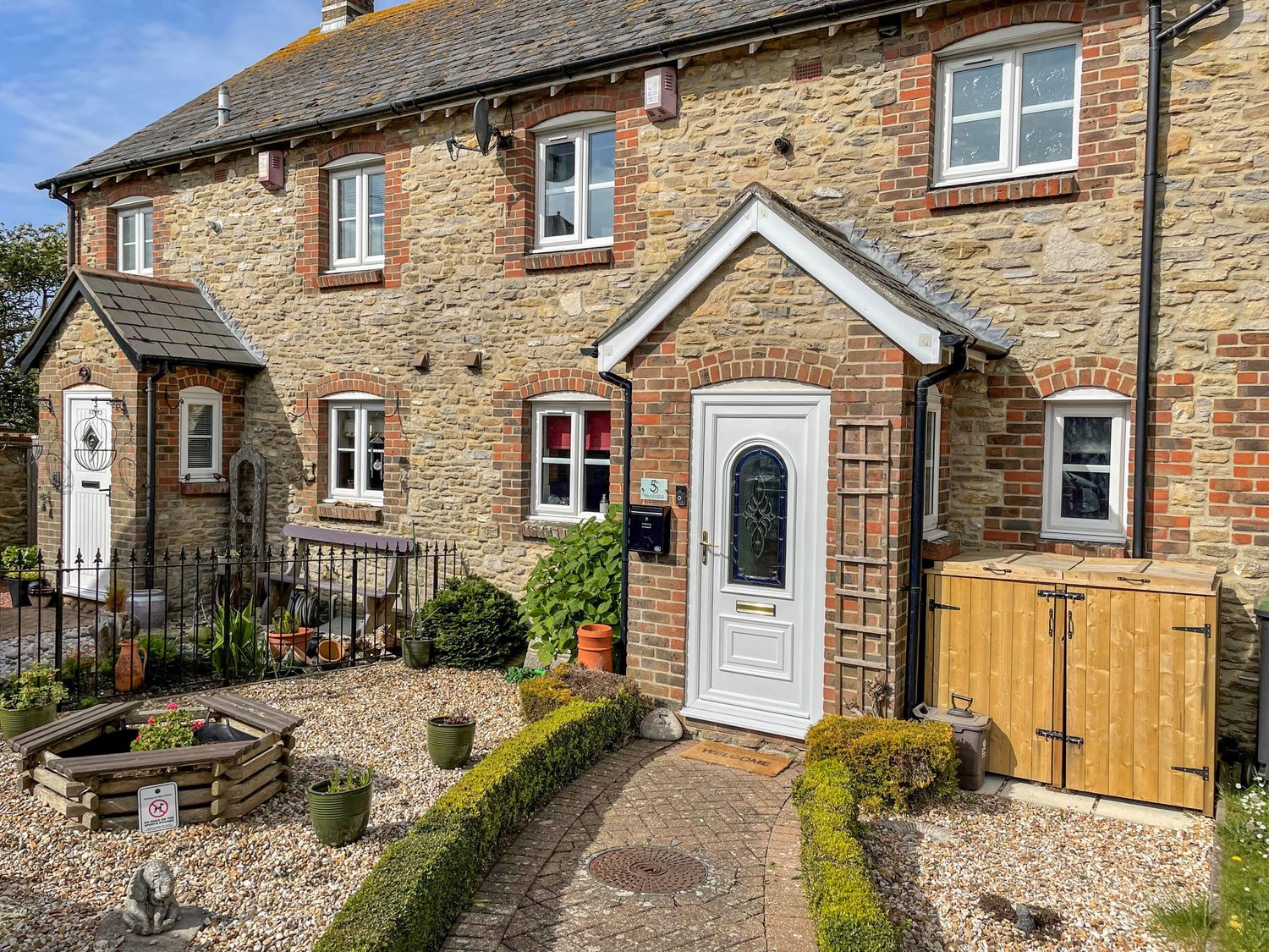 Knapp Cottage Chickerell East Fleet Dorset And Somerset Self