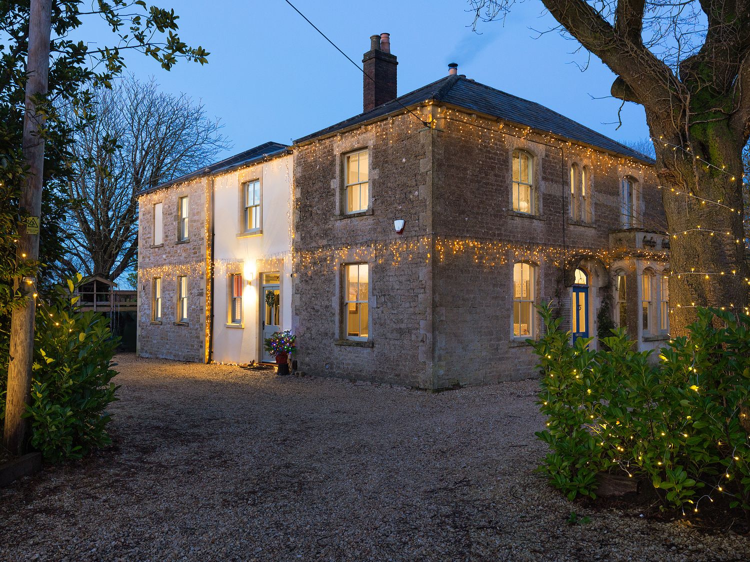 Vallis Oak Villa                     photo 46