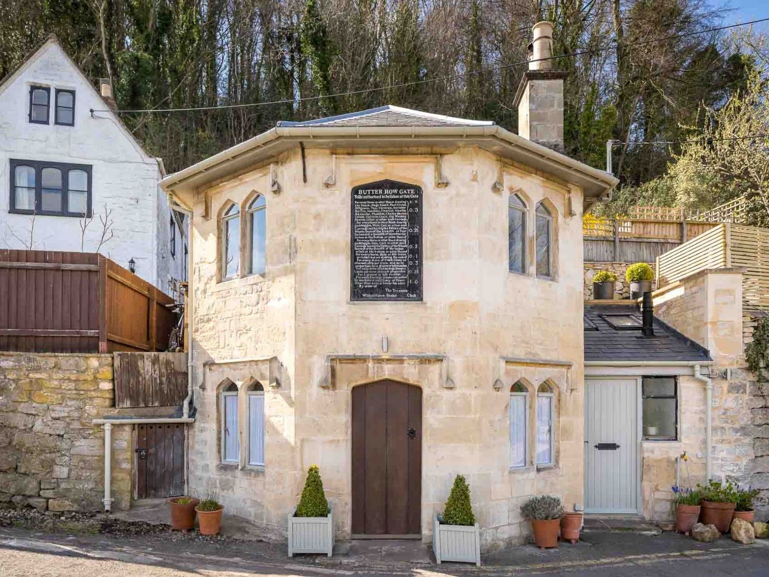 Butterrow Gate Stroud Bowbridge Self Catering Holiday Cottage